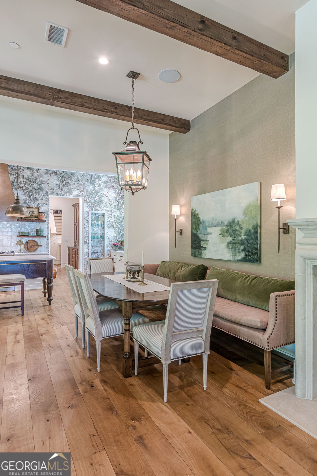 290 Guild Lane