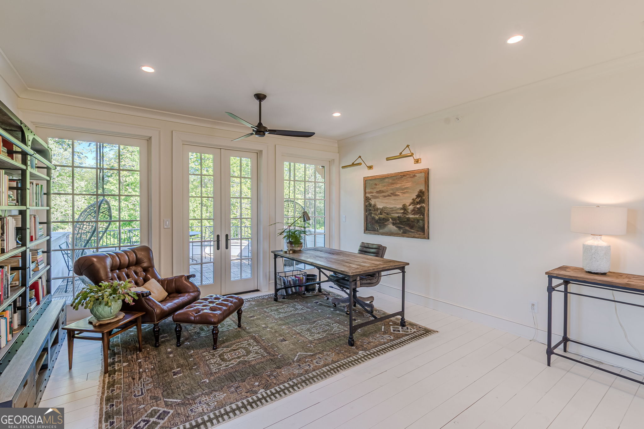 290 Guild Lane