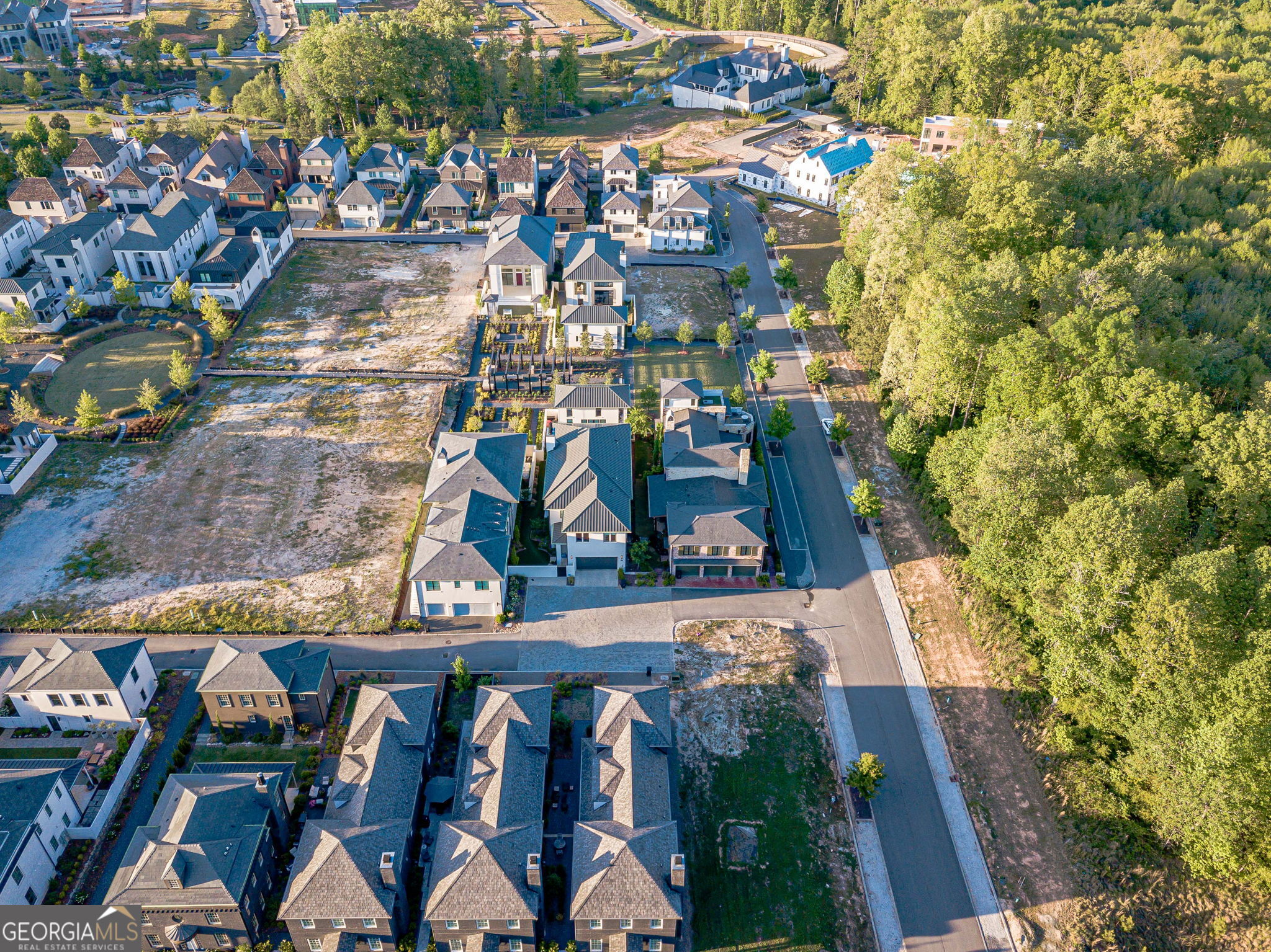 290 Guild Lane