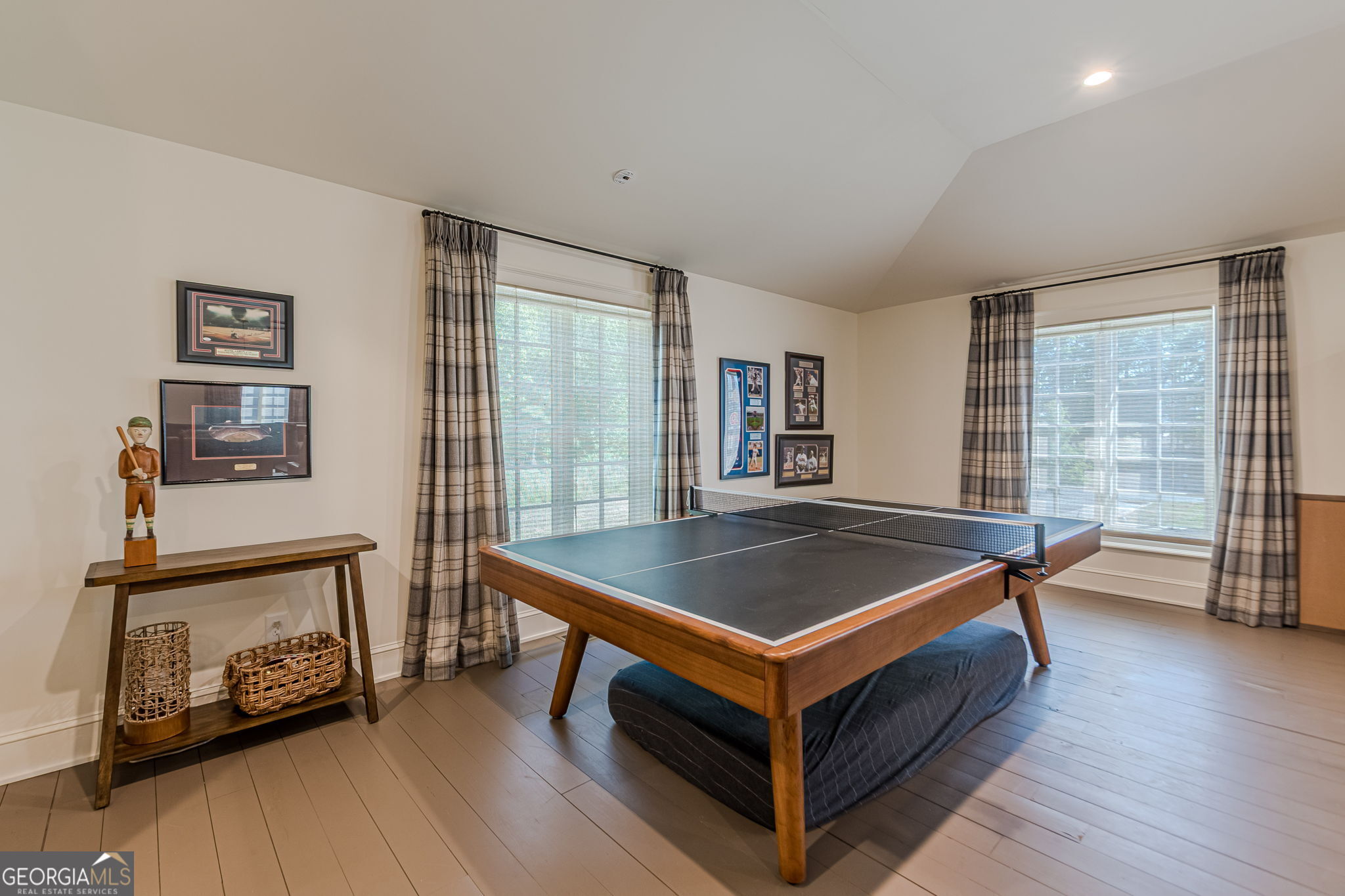 290 Guild Lane