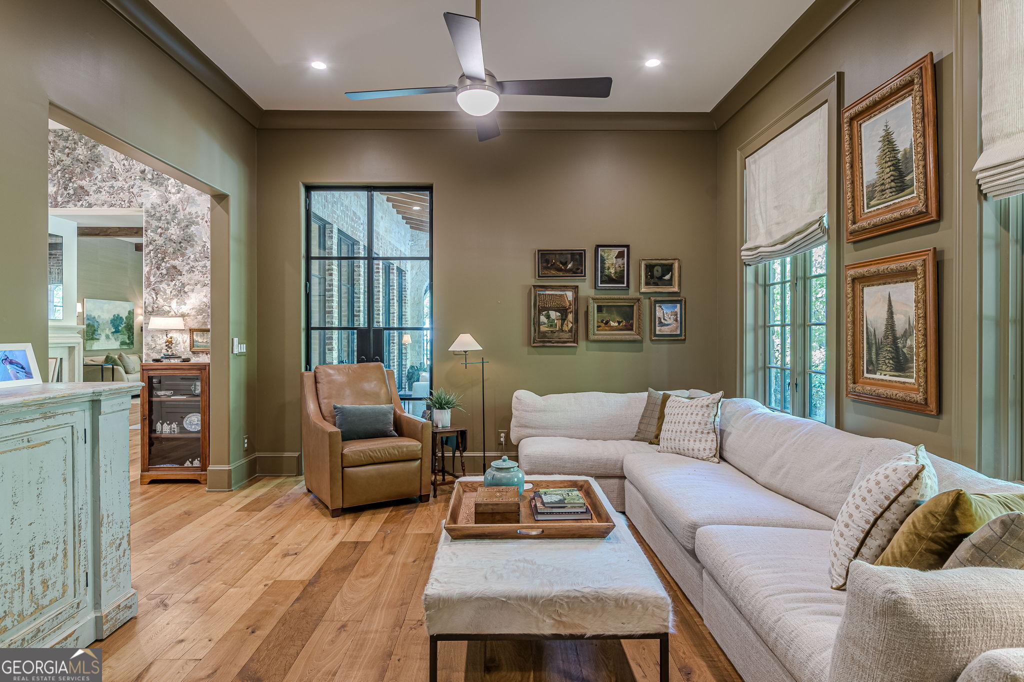 290 Guild Lane
