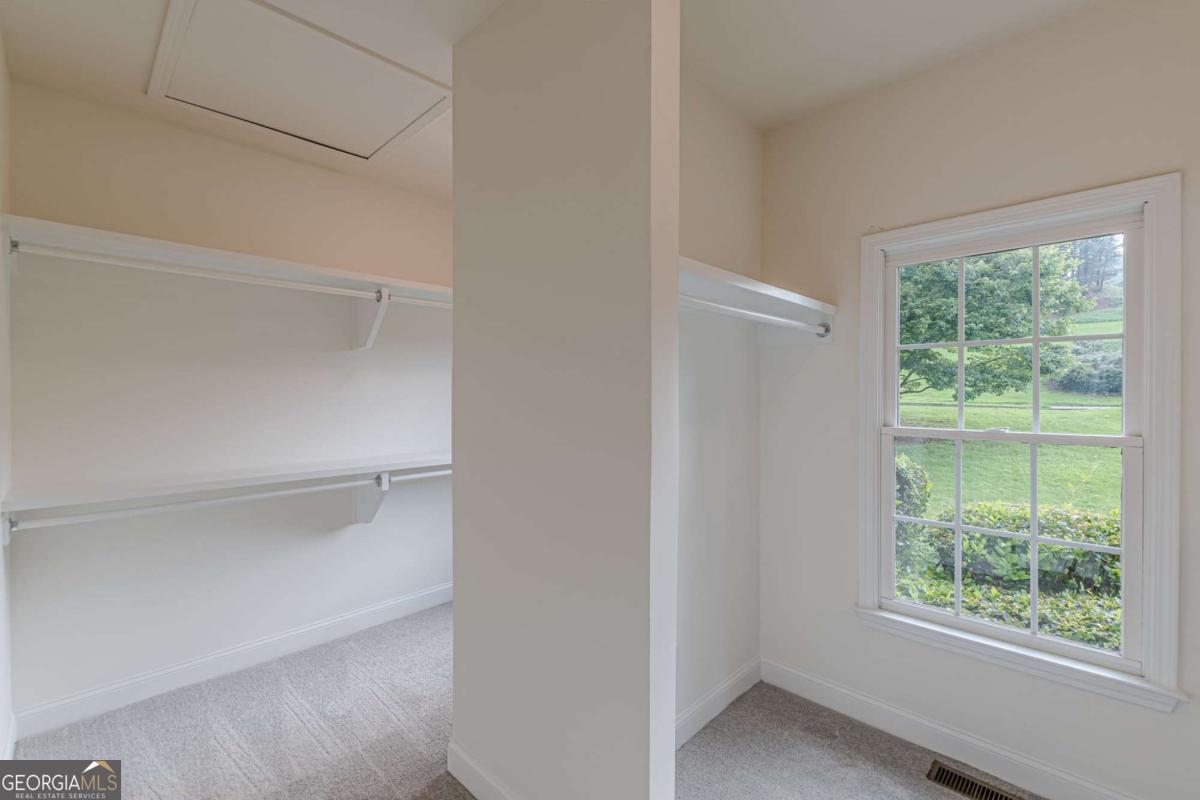 2486 Gable Court SW