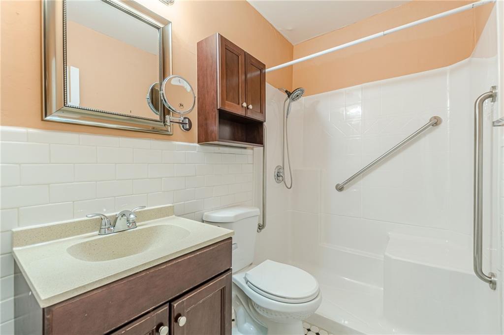 1705 Monroe Drive NE Unit C05