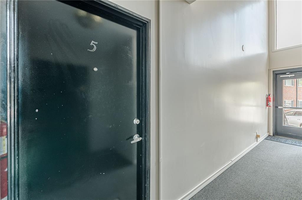 1705 Monroe Drive NE Unit C05