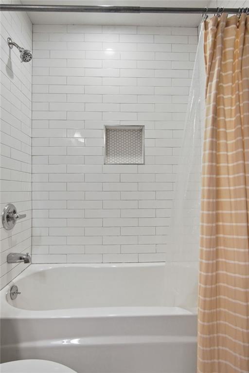 1547 Willowbrook Drive SW