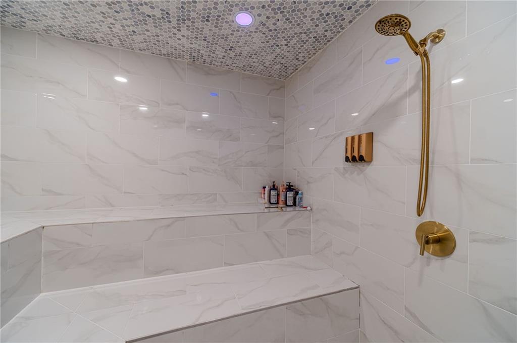 494 River Overlook Road