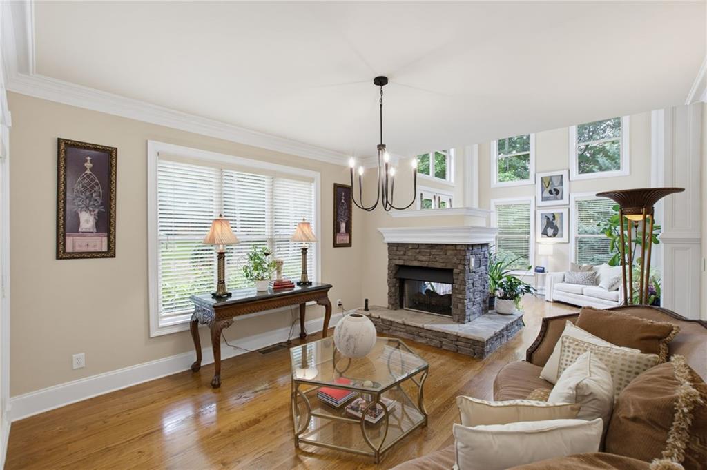 2506 Lennox Road SE