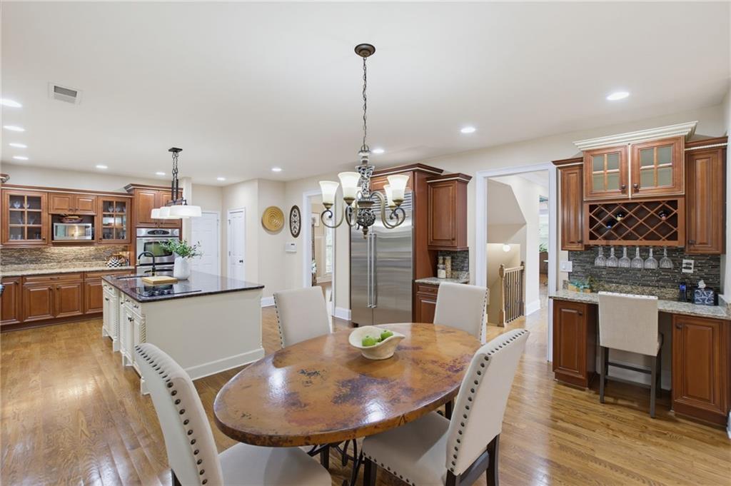 2506 Lennox Road SE
