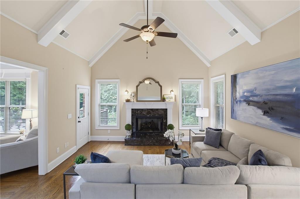 2506 Lennox Road SE