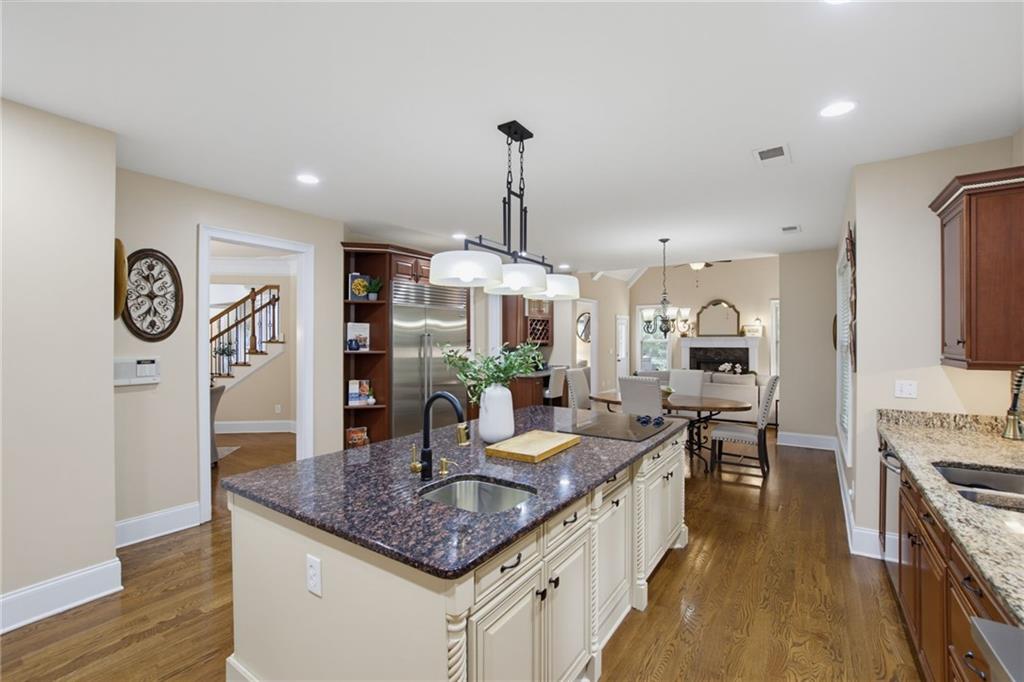 2506 Lennox Road SE