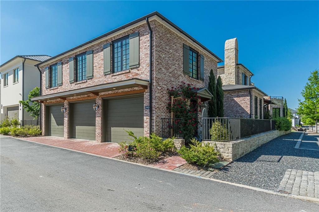 290 Guild Lane