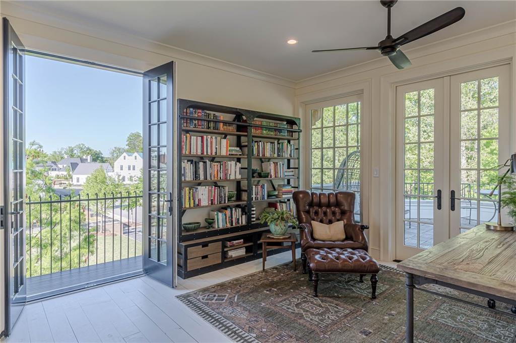 290 Guild Lane