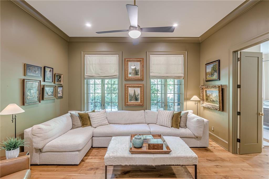 290 Guild Lane