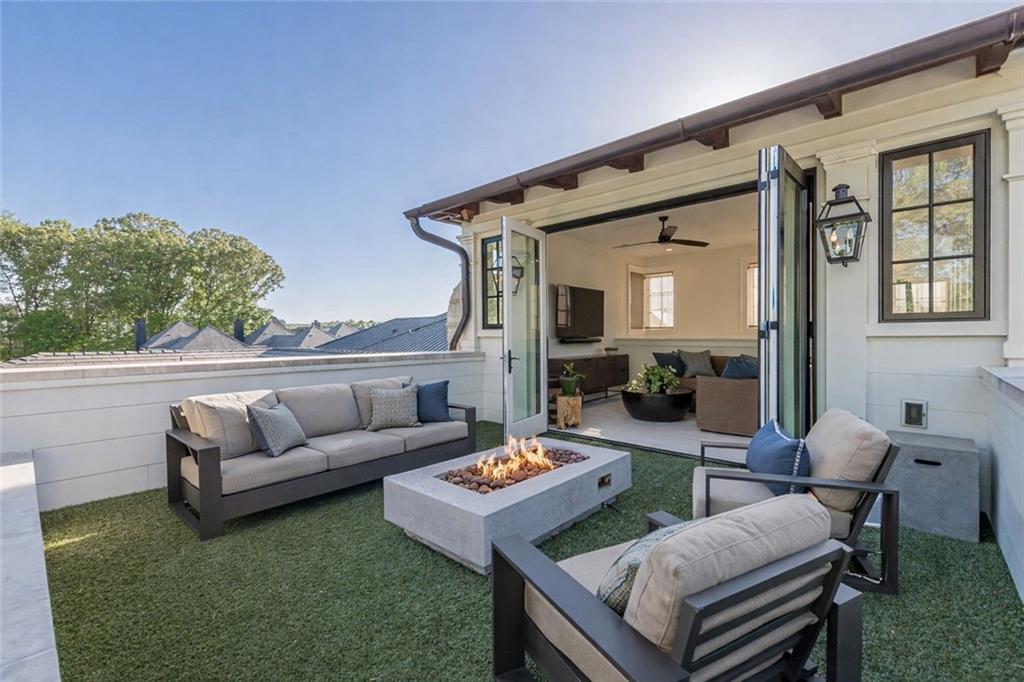 290 Guild Lane