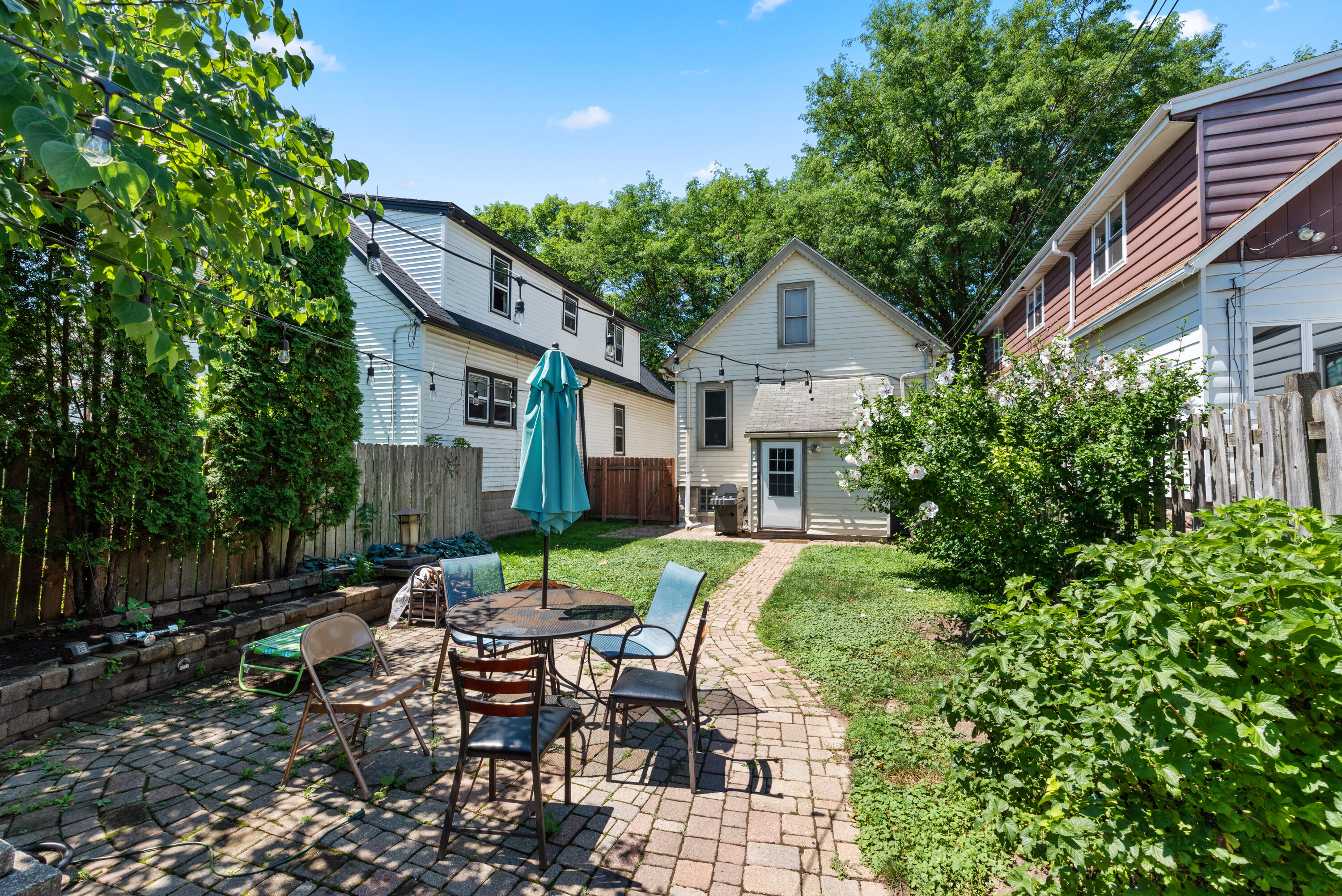 2958 S California St