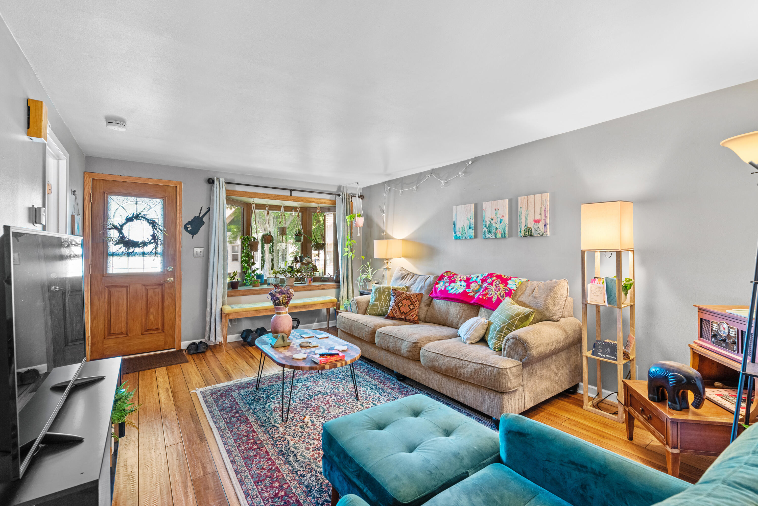 2958 S California St