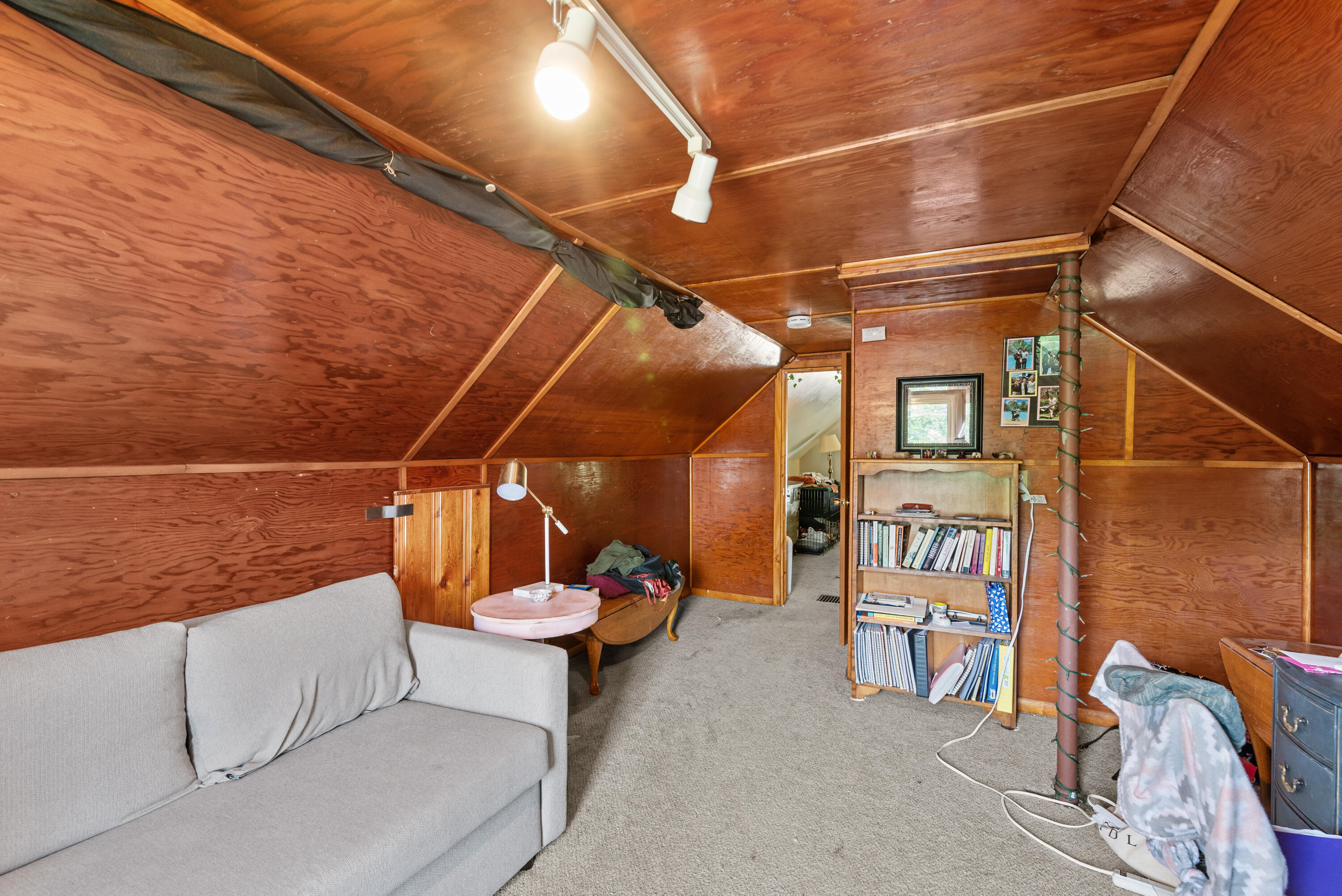 2958 S California St