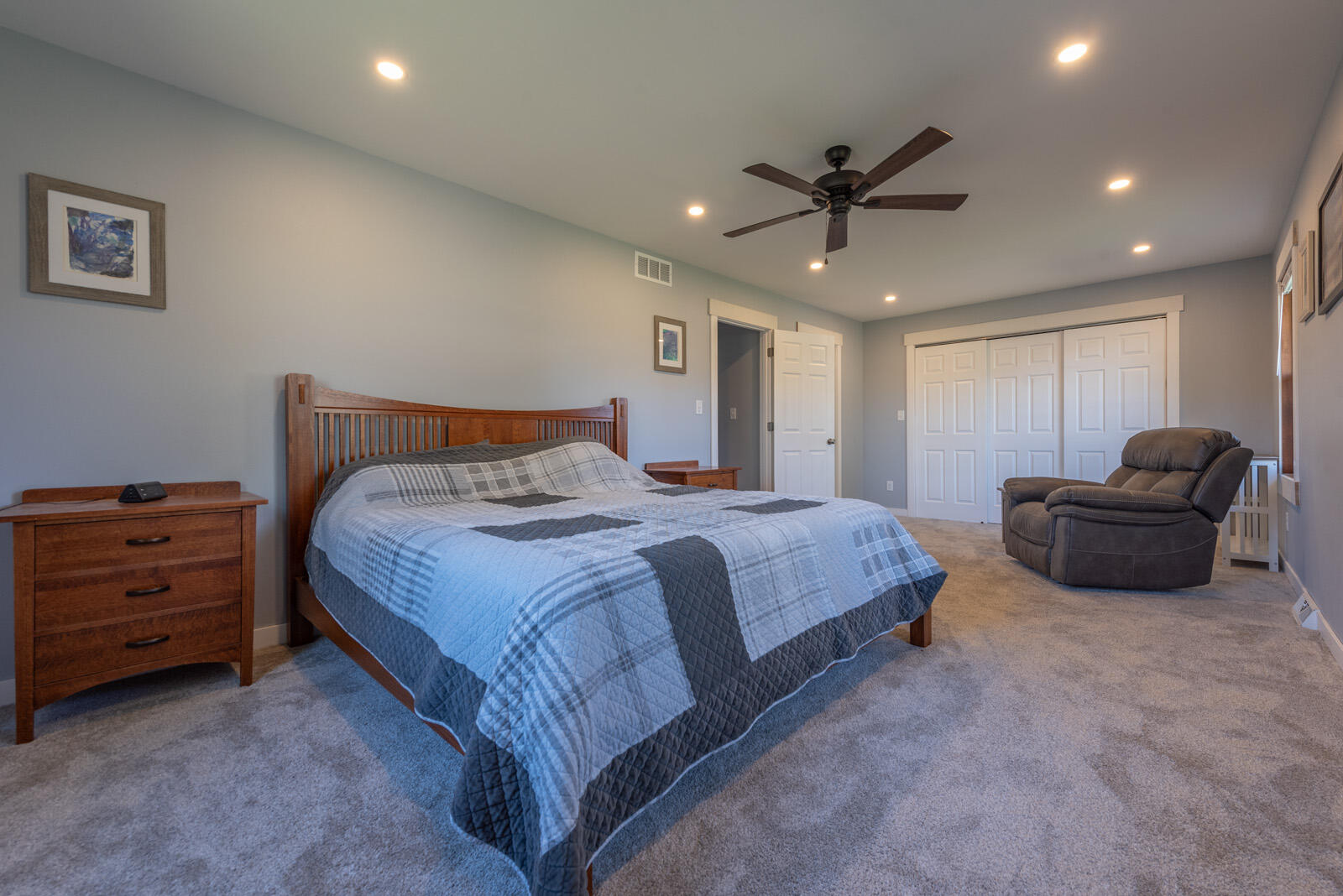 8122 Waverly Ct
