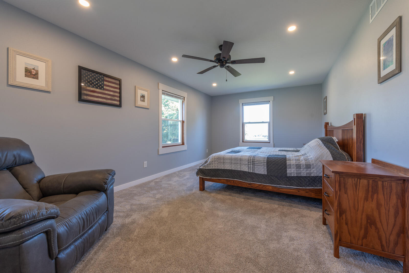 8122 Waverly Ct
