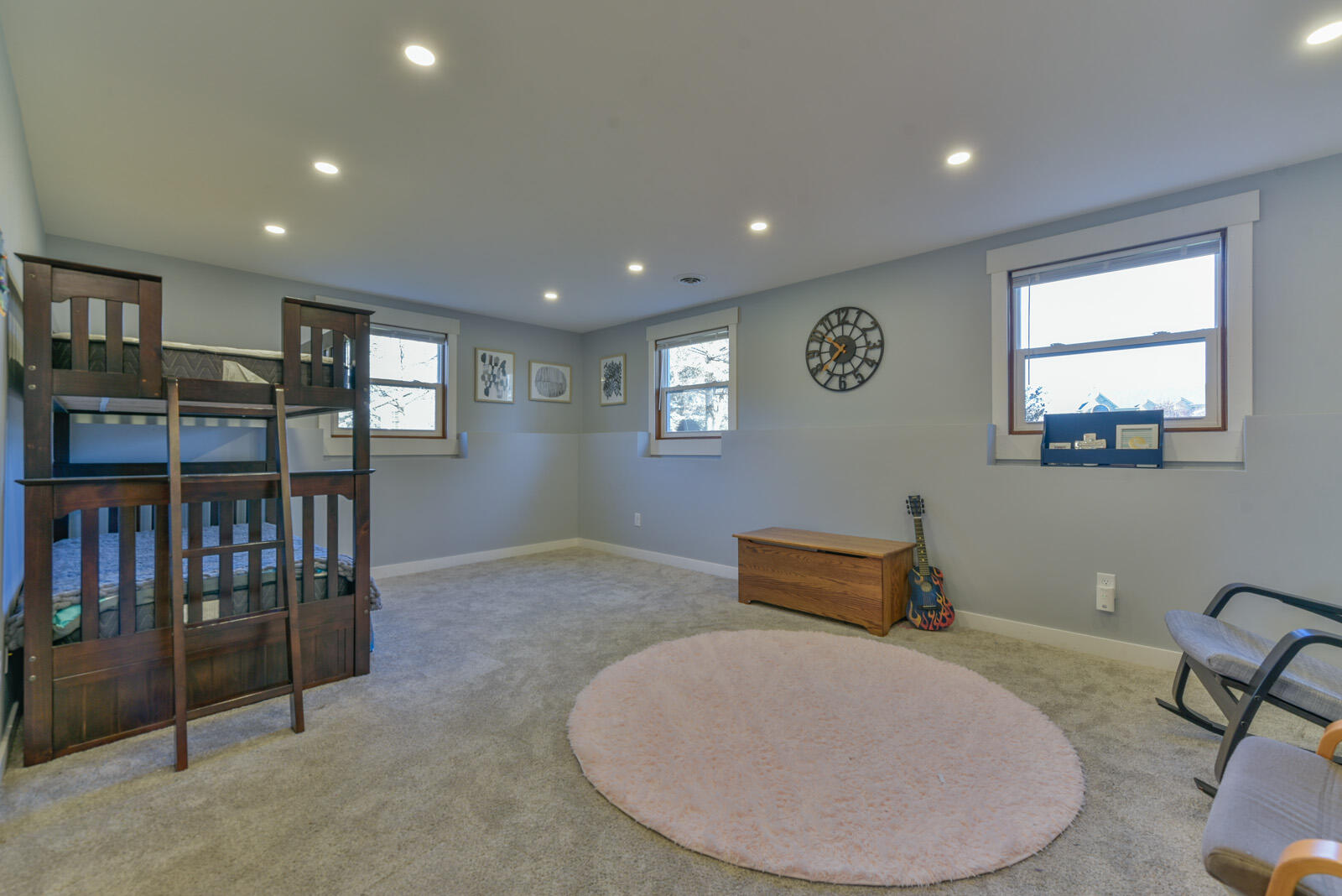 8122 Waverly Ct