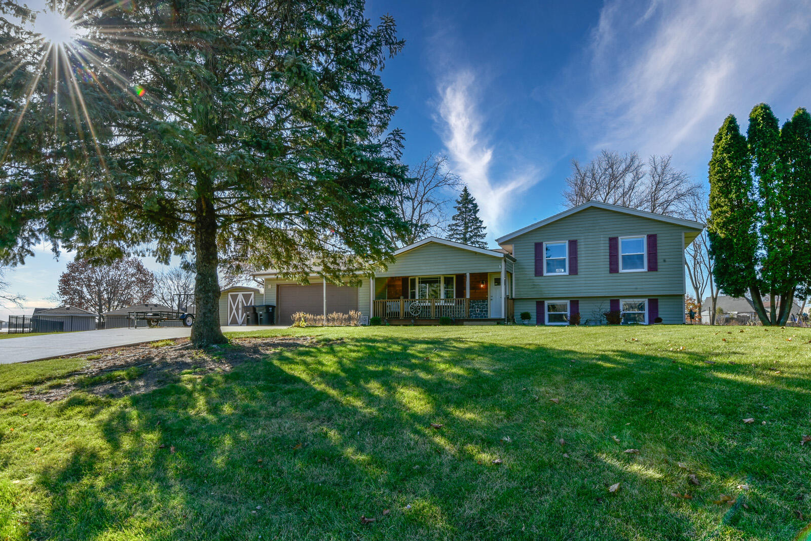 8122 Waverly Ct