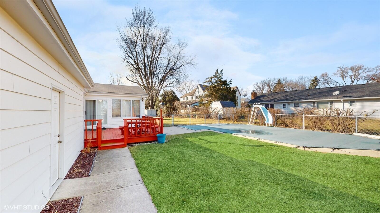 1723 Hillcrest Dr
