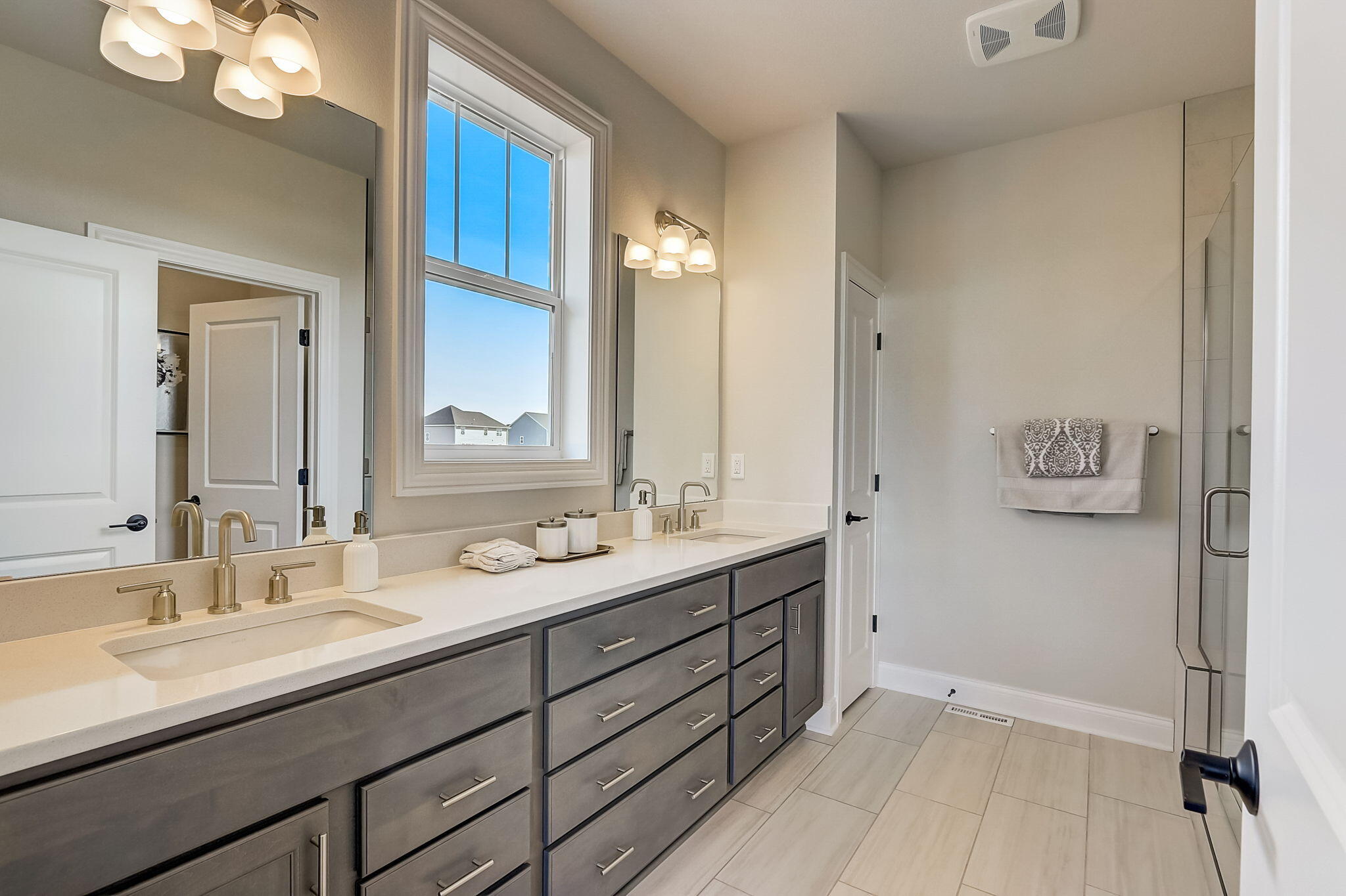 W221N4618 Timber Dr Unit: Lt153