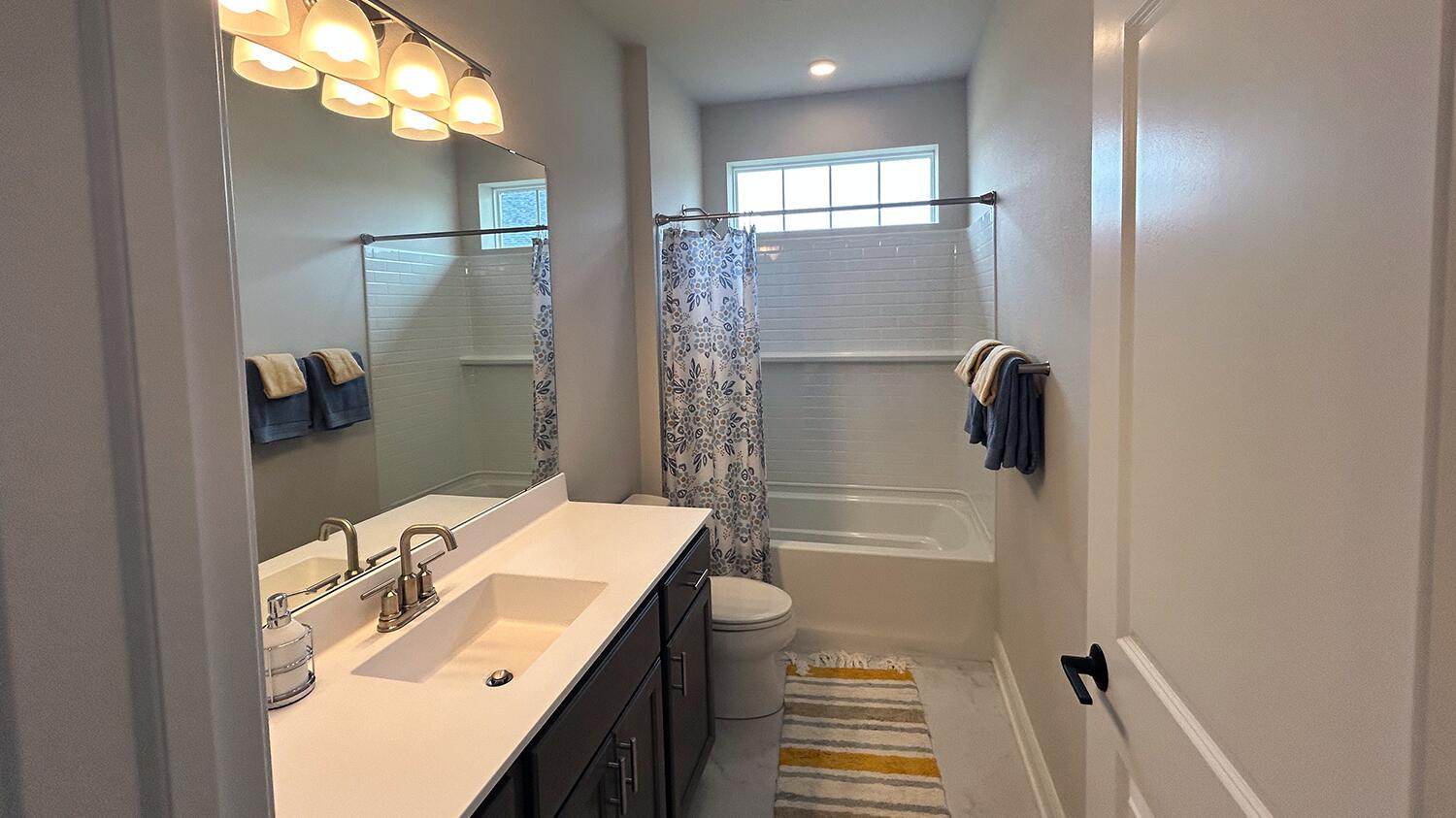 W221N4618 Timber Dr Unit: Lt153