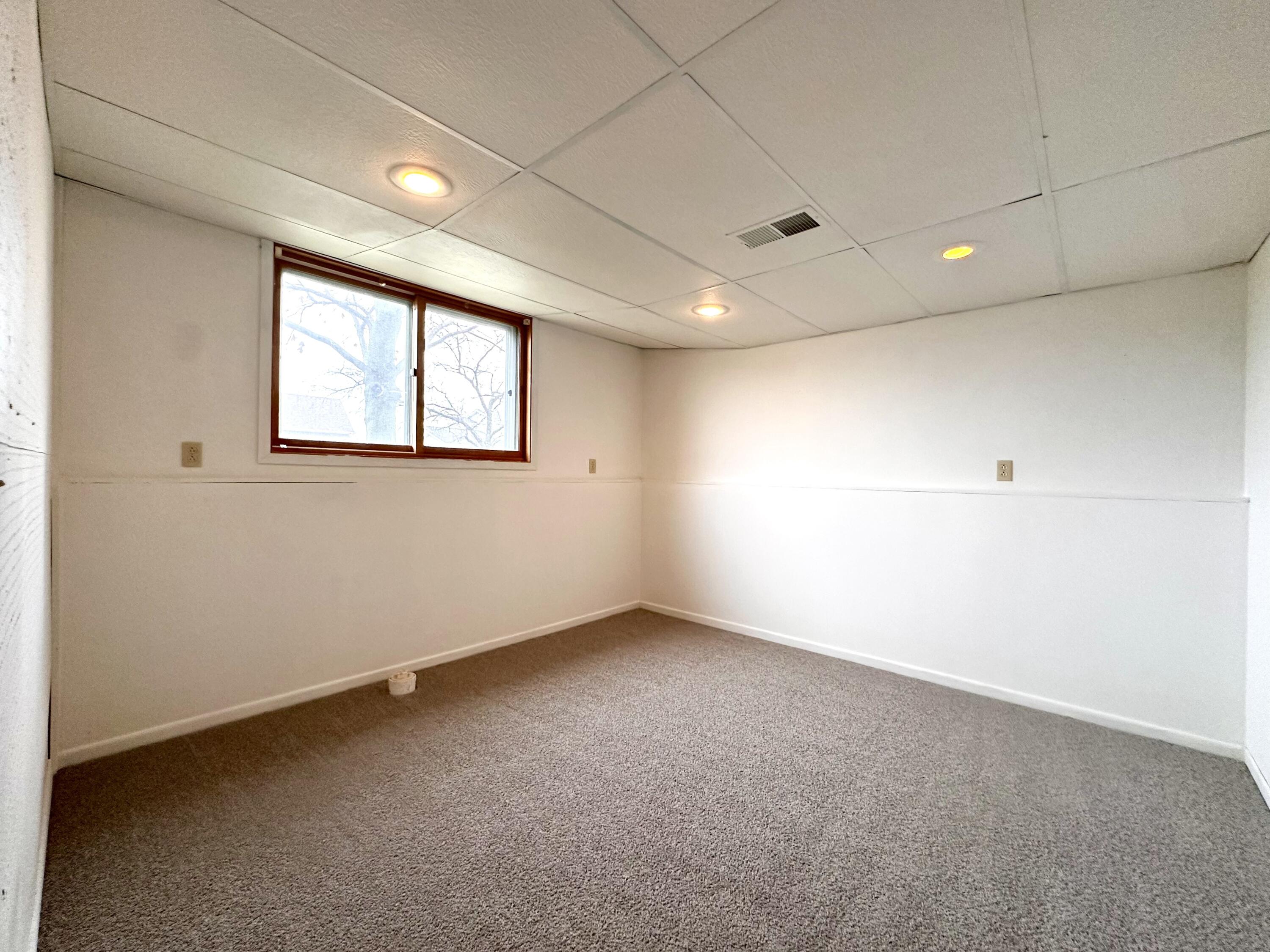 2523 Catherine Dr