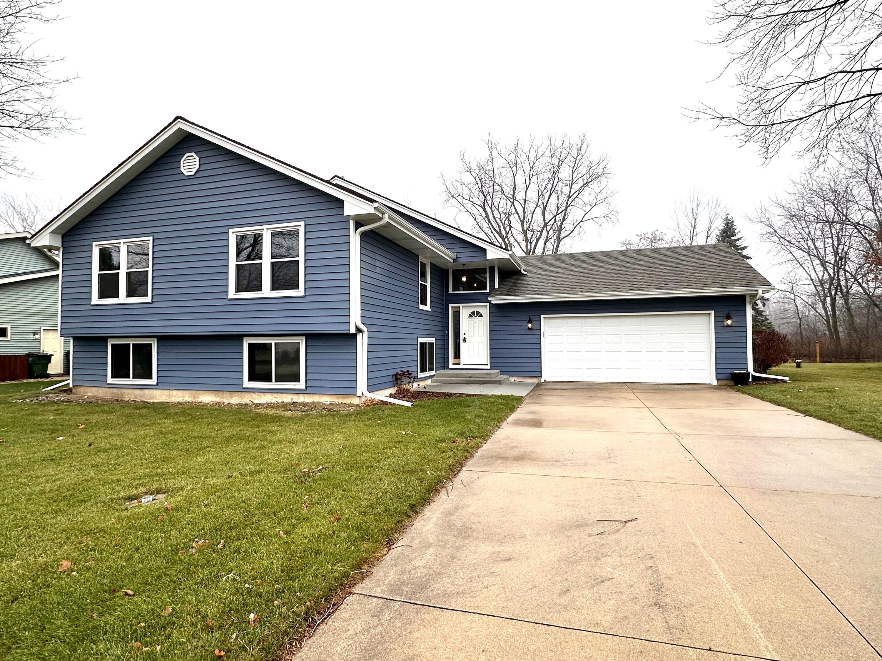 2523 Catherine Dr