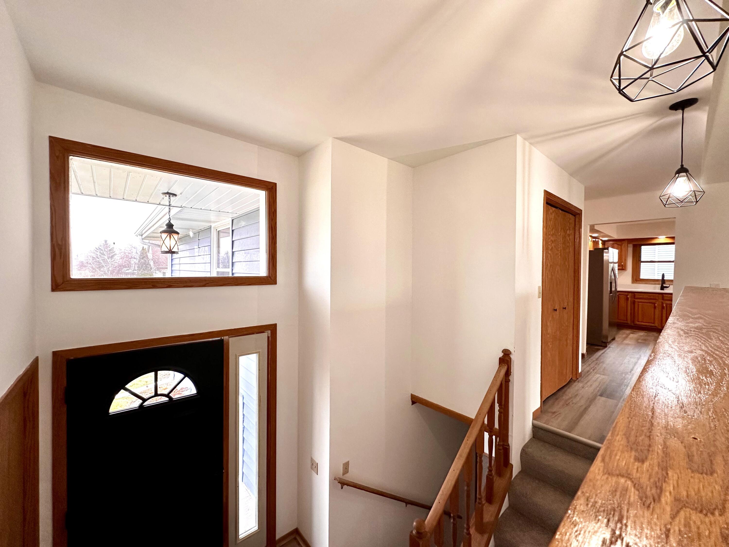 2523 Catherine Dr