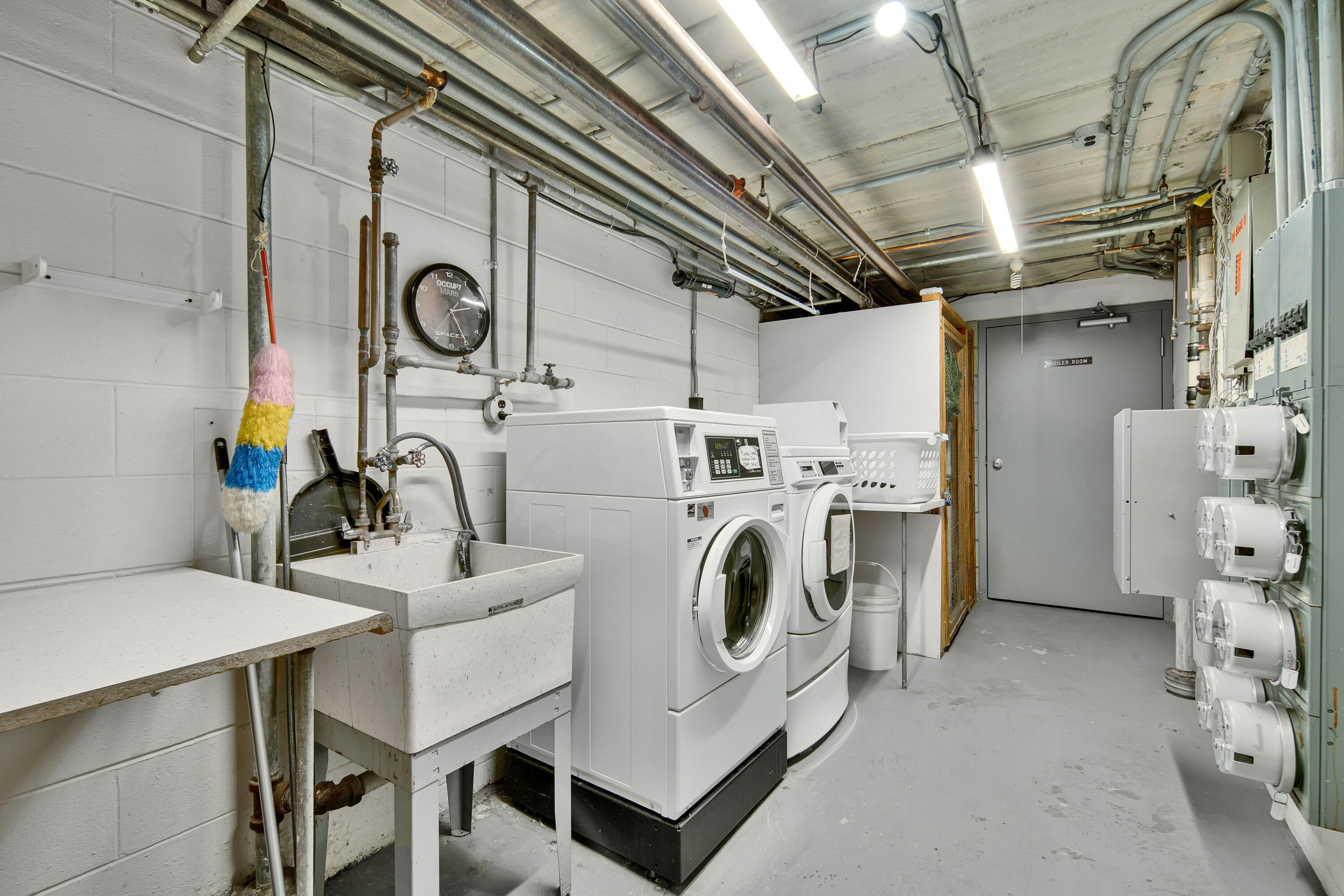 8560 W Waterford Ave Unit: 7