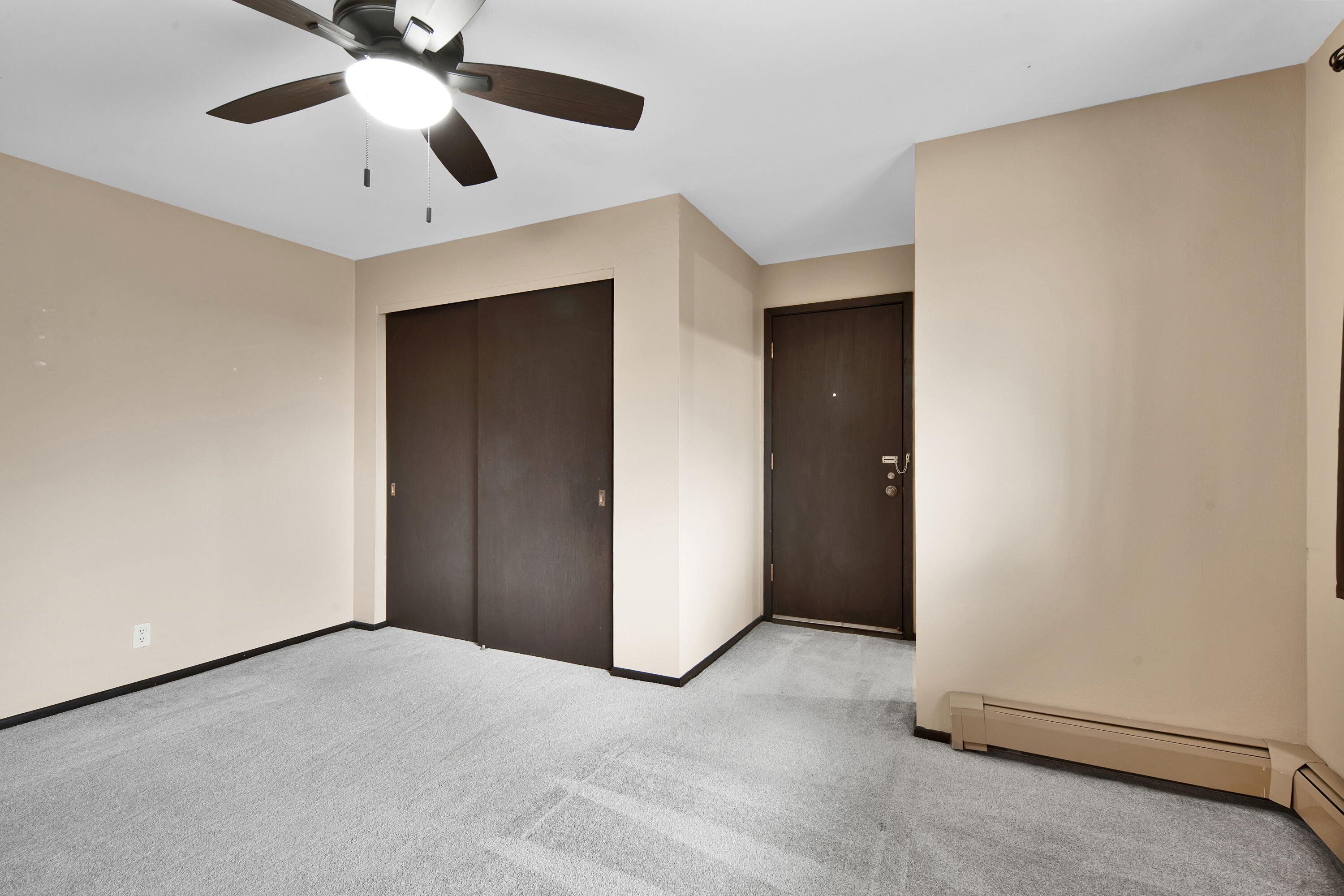 8560 W Waterford Ave Unit: 7