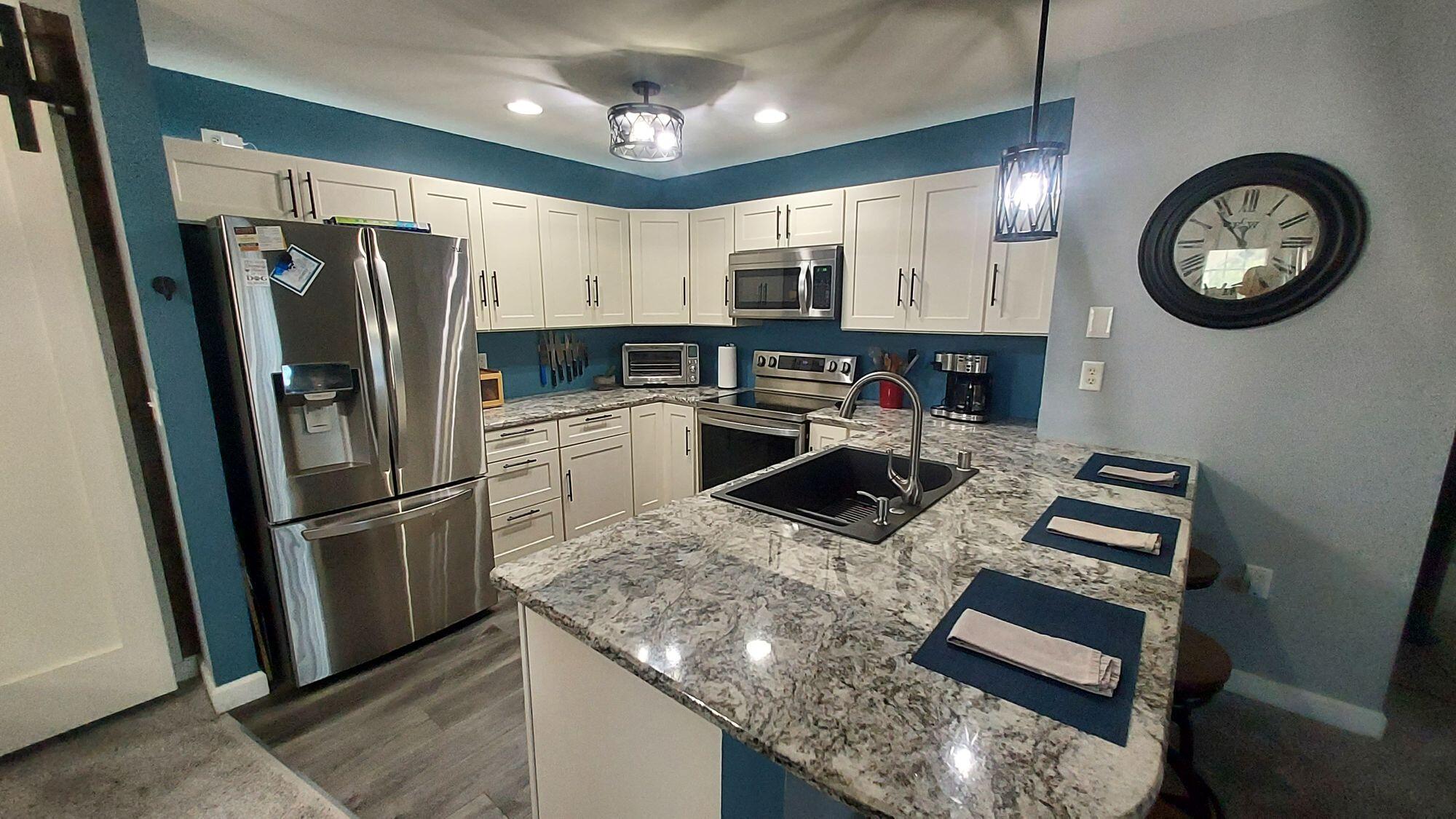 2672 Hidden Dr