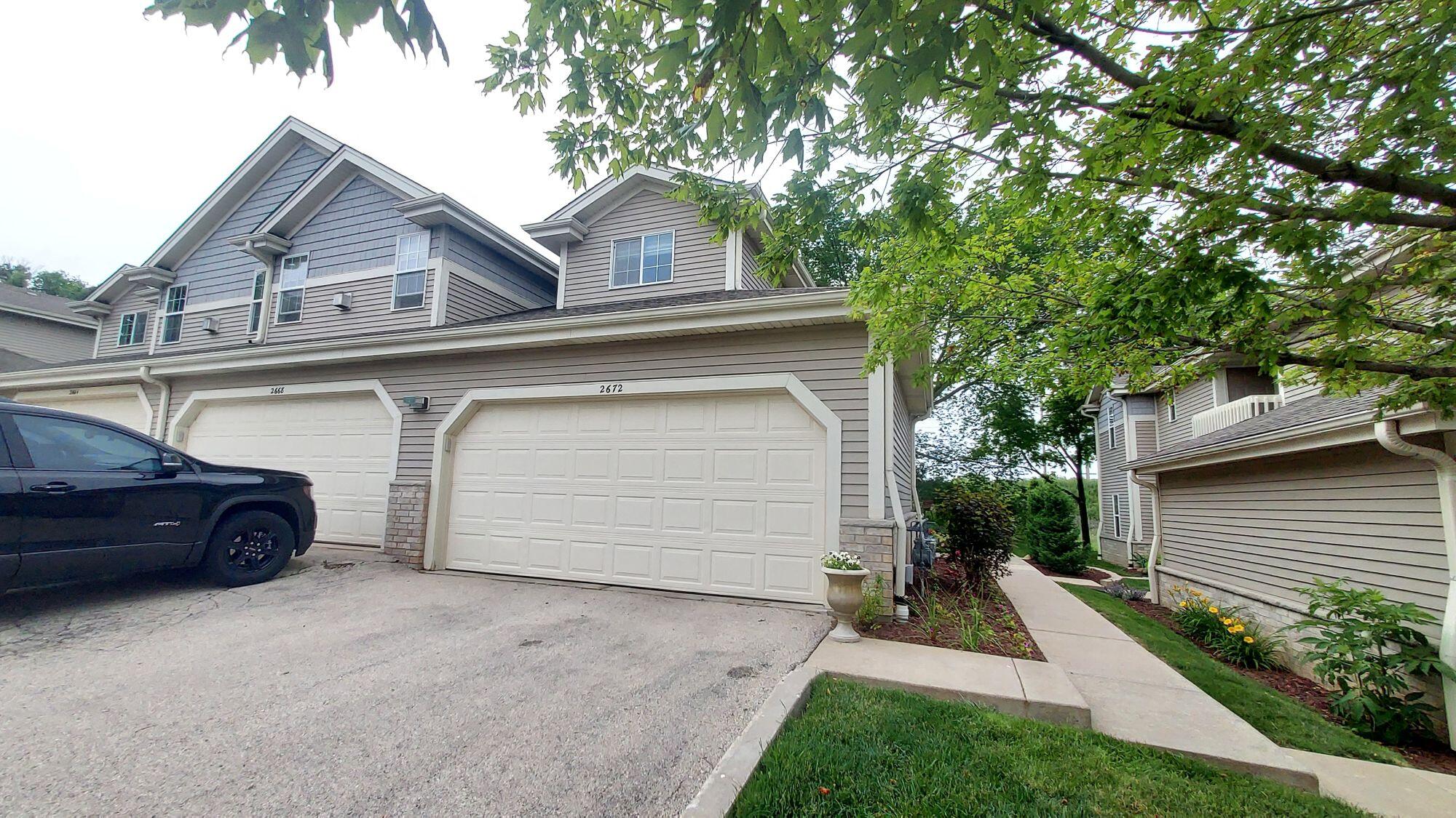 2672 Hidden Dr