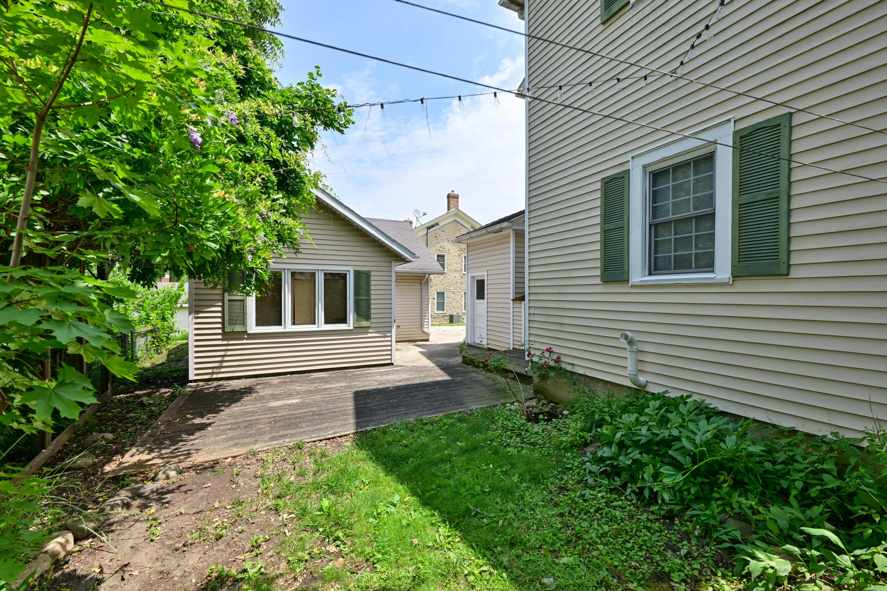 208 W Jefferson St Unit: 210