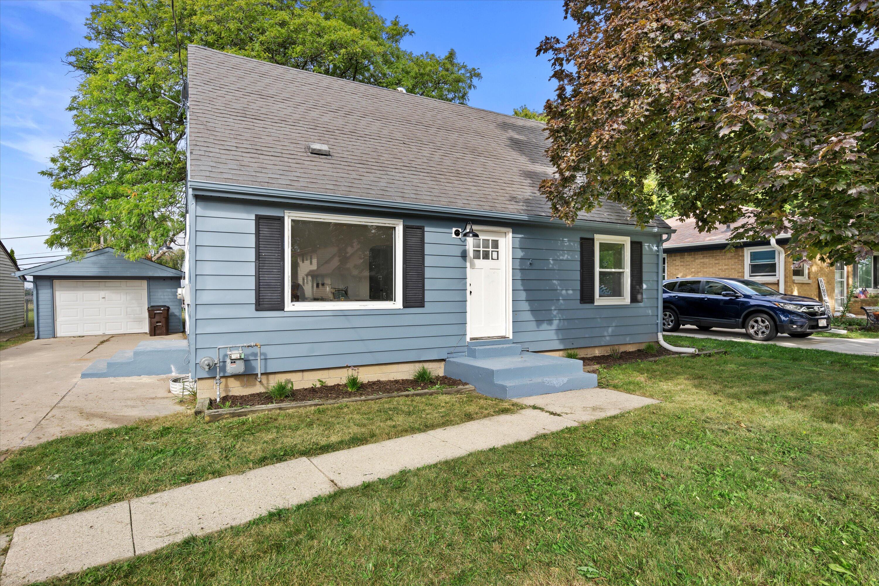 4561 S Kansas Ave