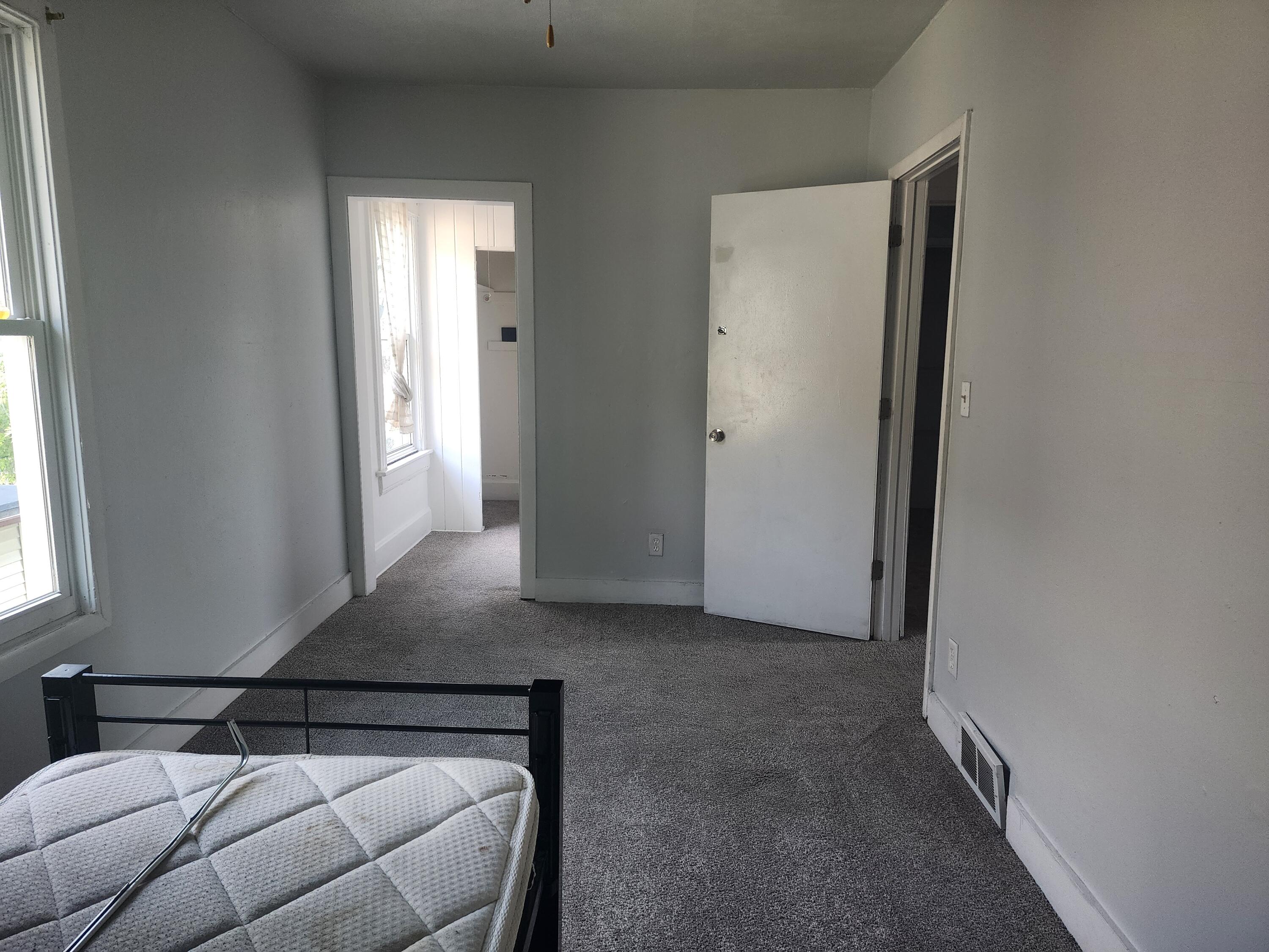 1531 Thurston Ave