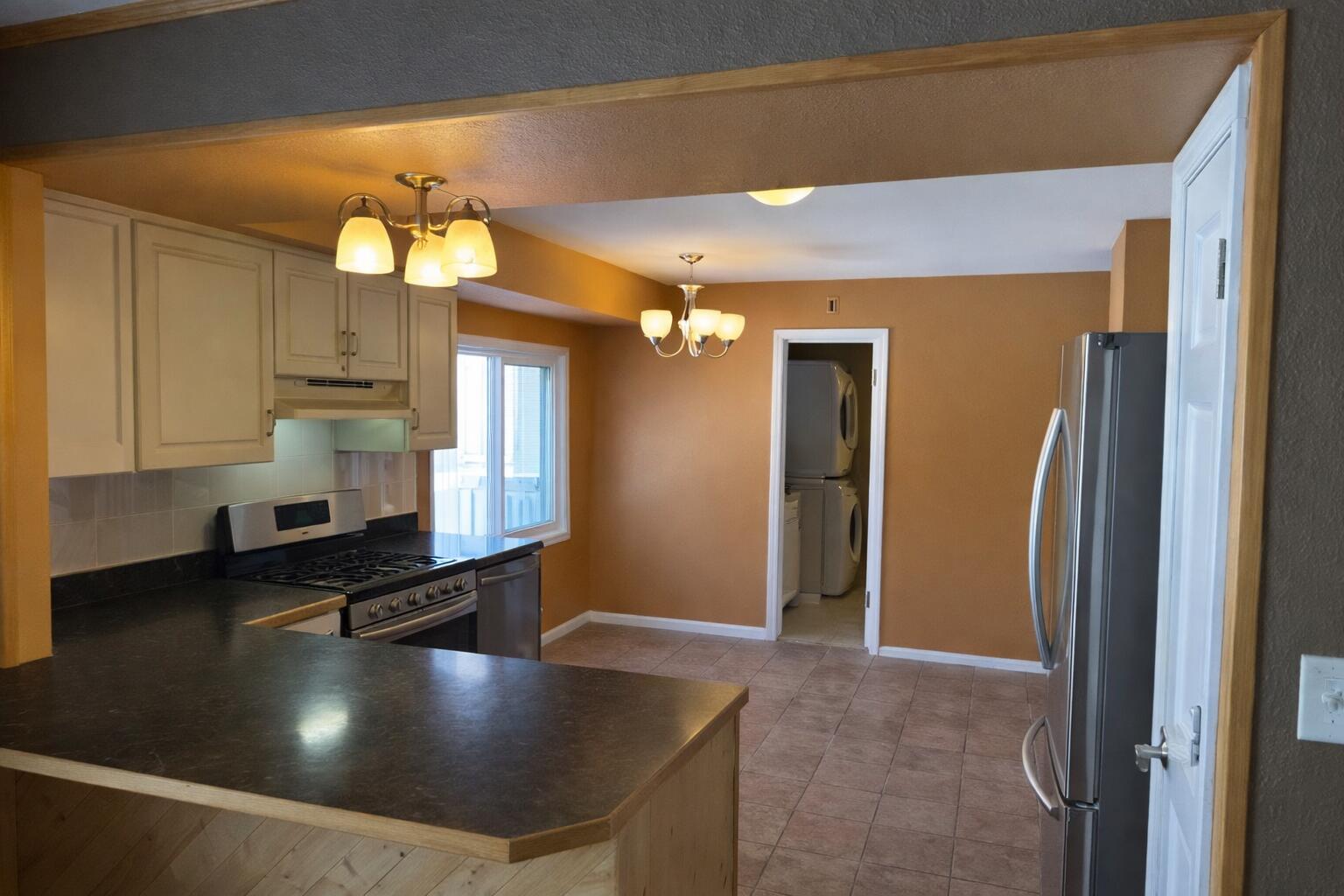 1134 Bluebird Ln