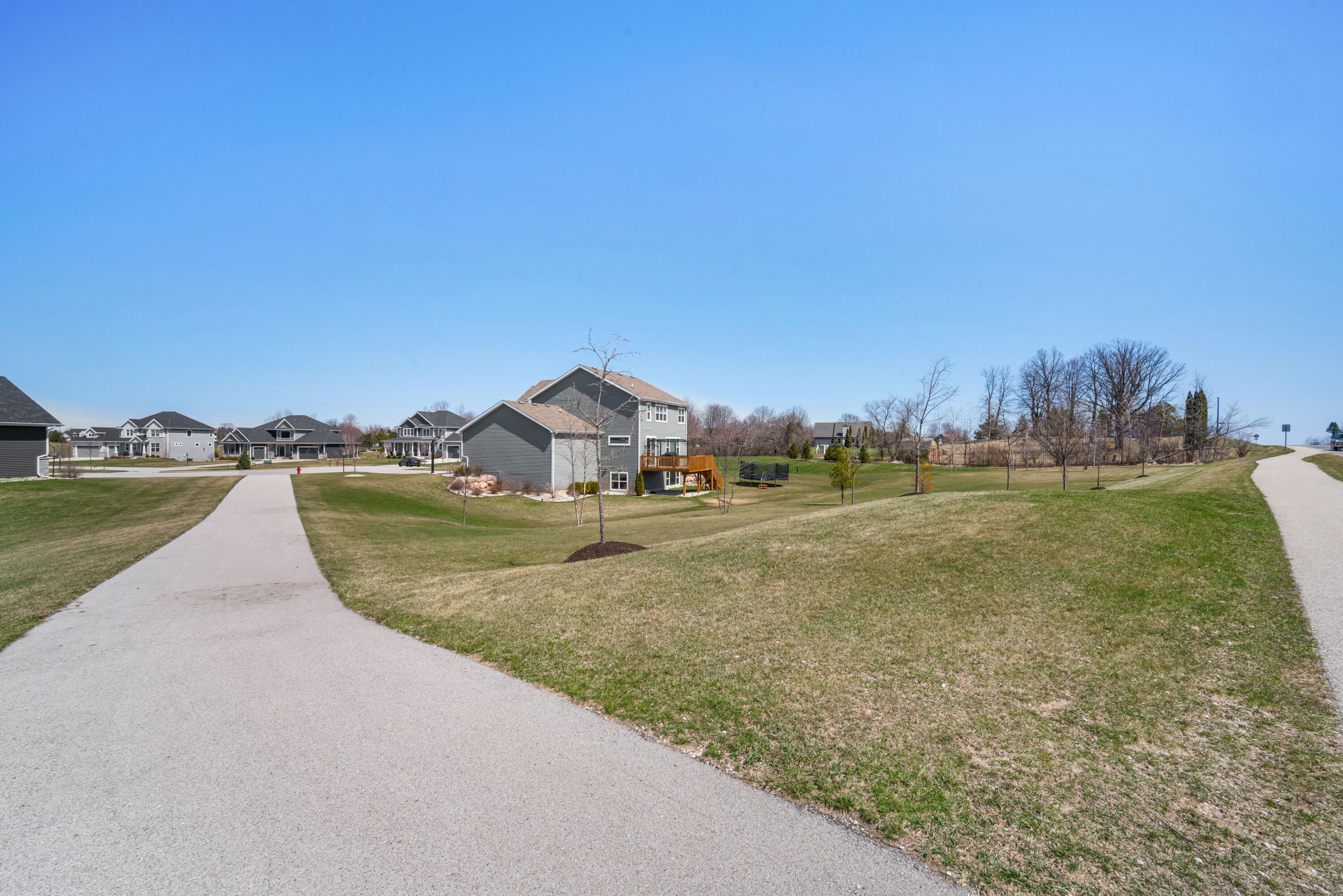 W148N10450 Blackbird Pt