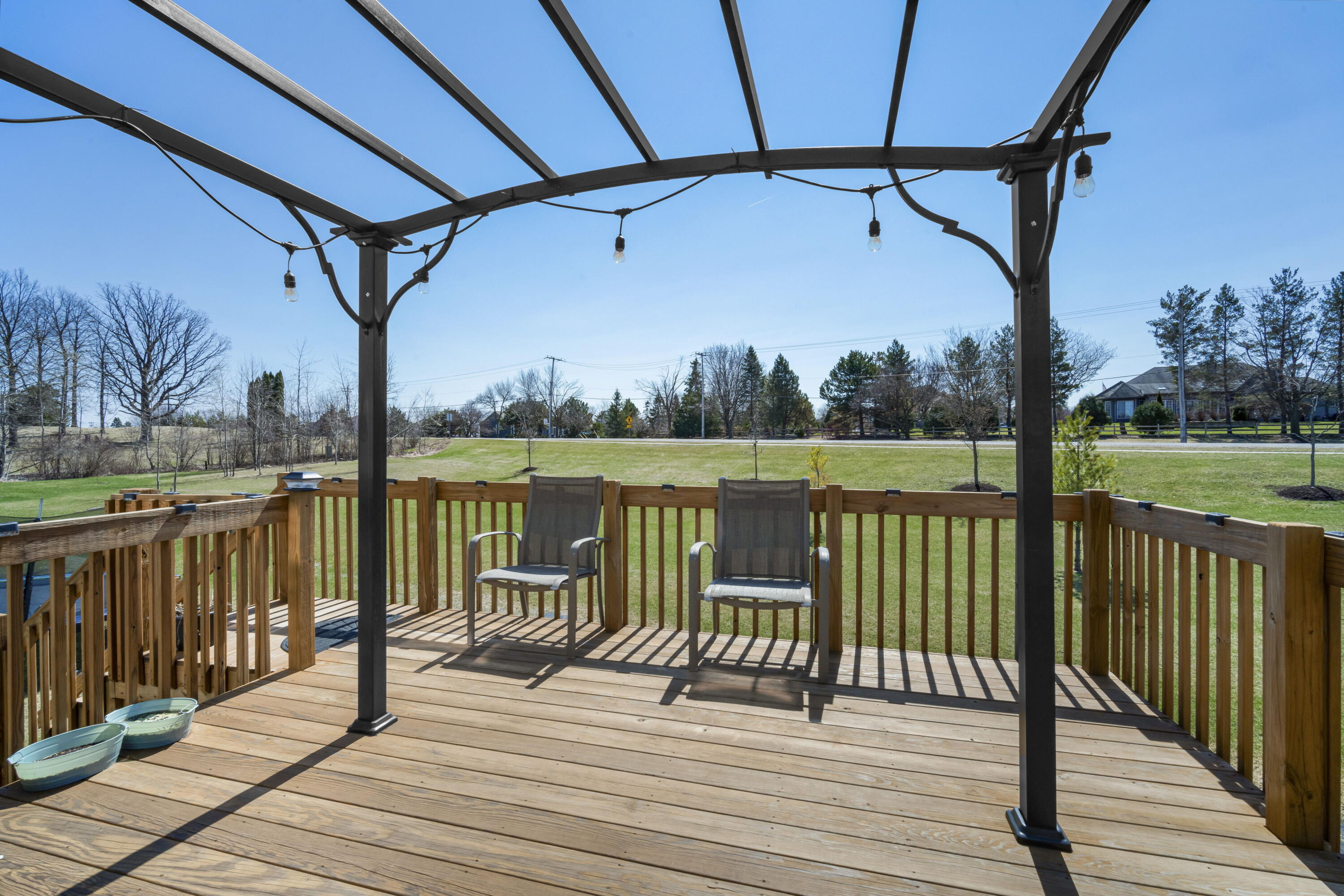 W148N10450 Blackbird Pt