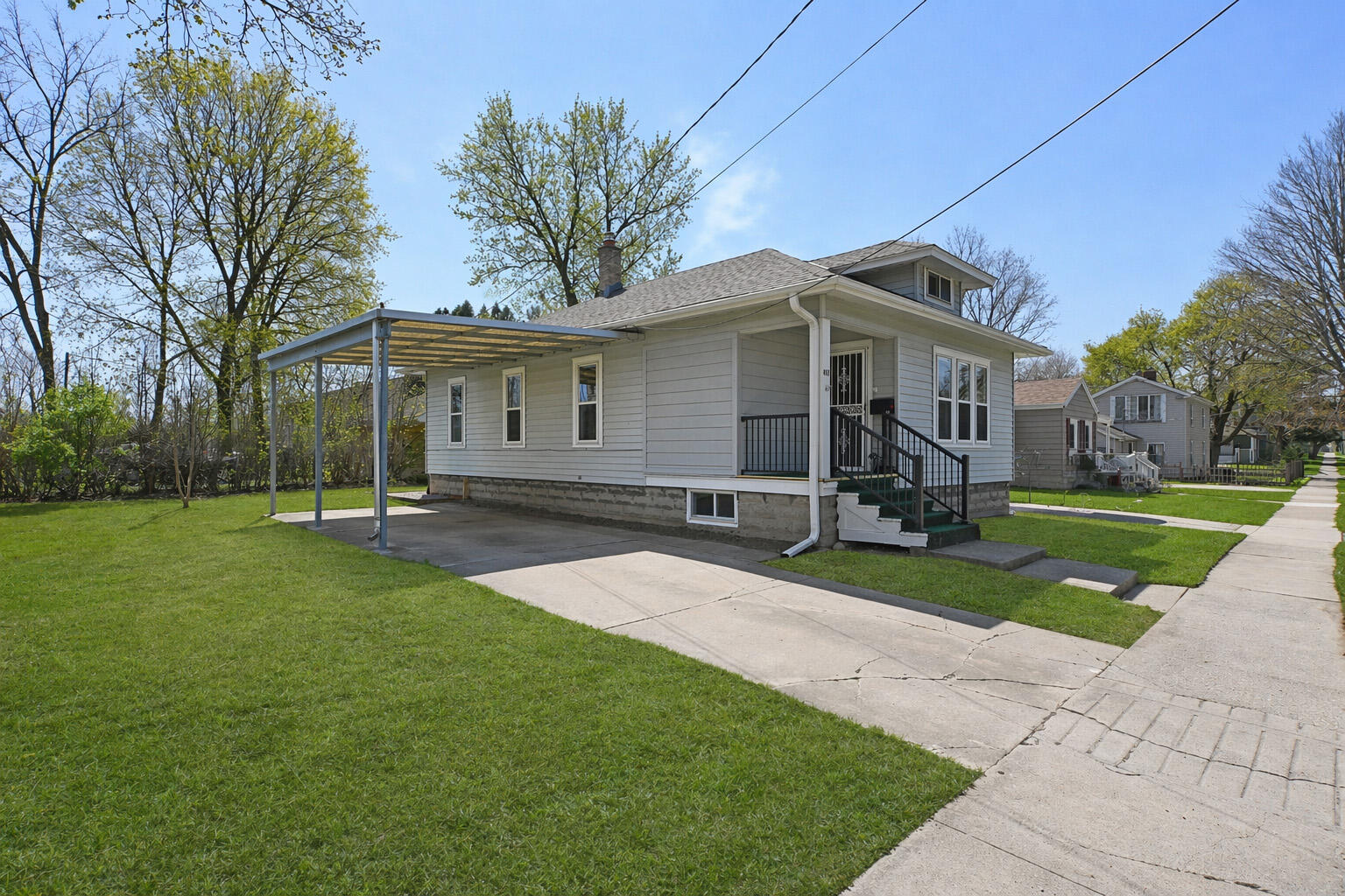 412 McDowell St