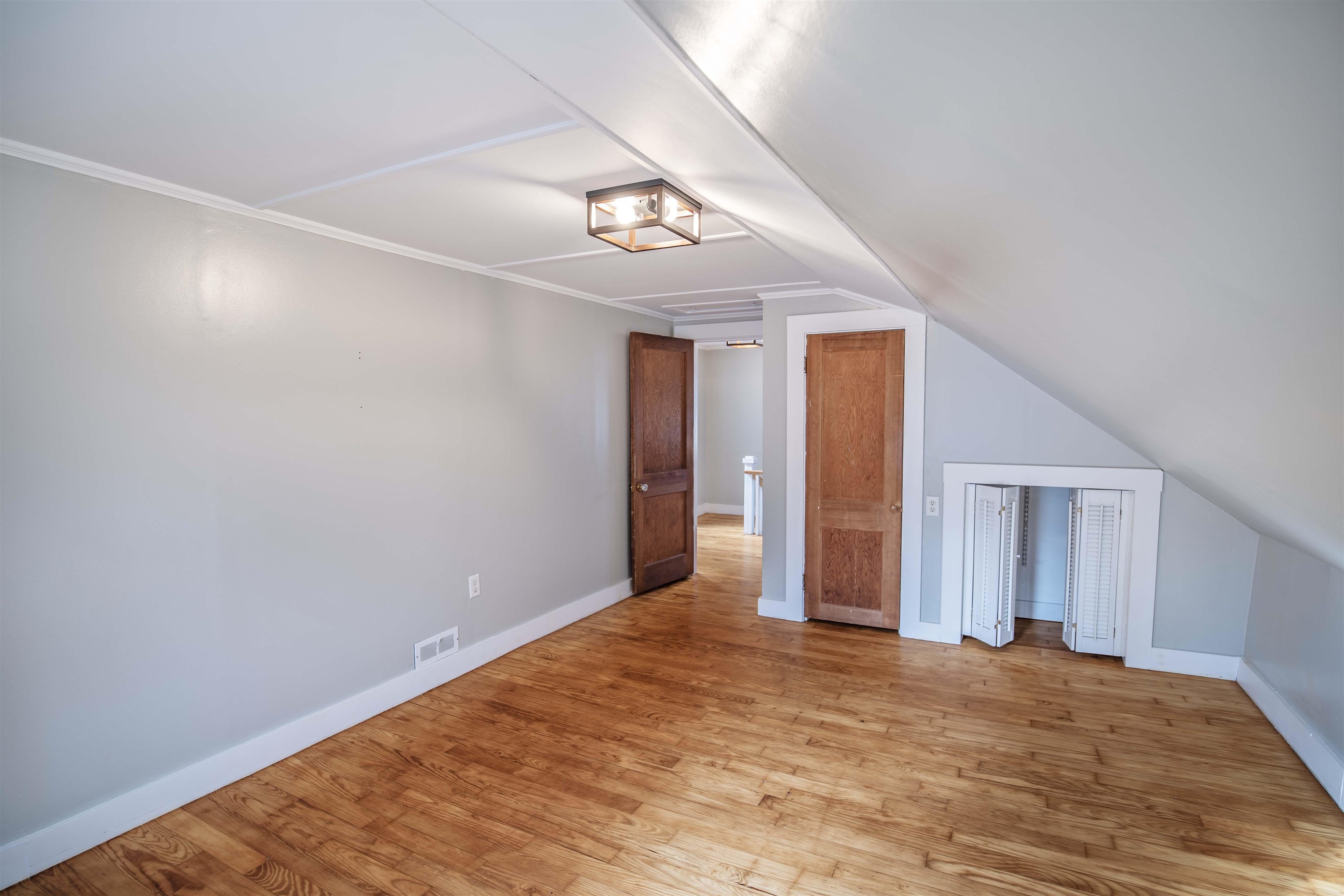 544 Upper Straw Road