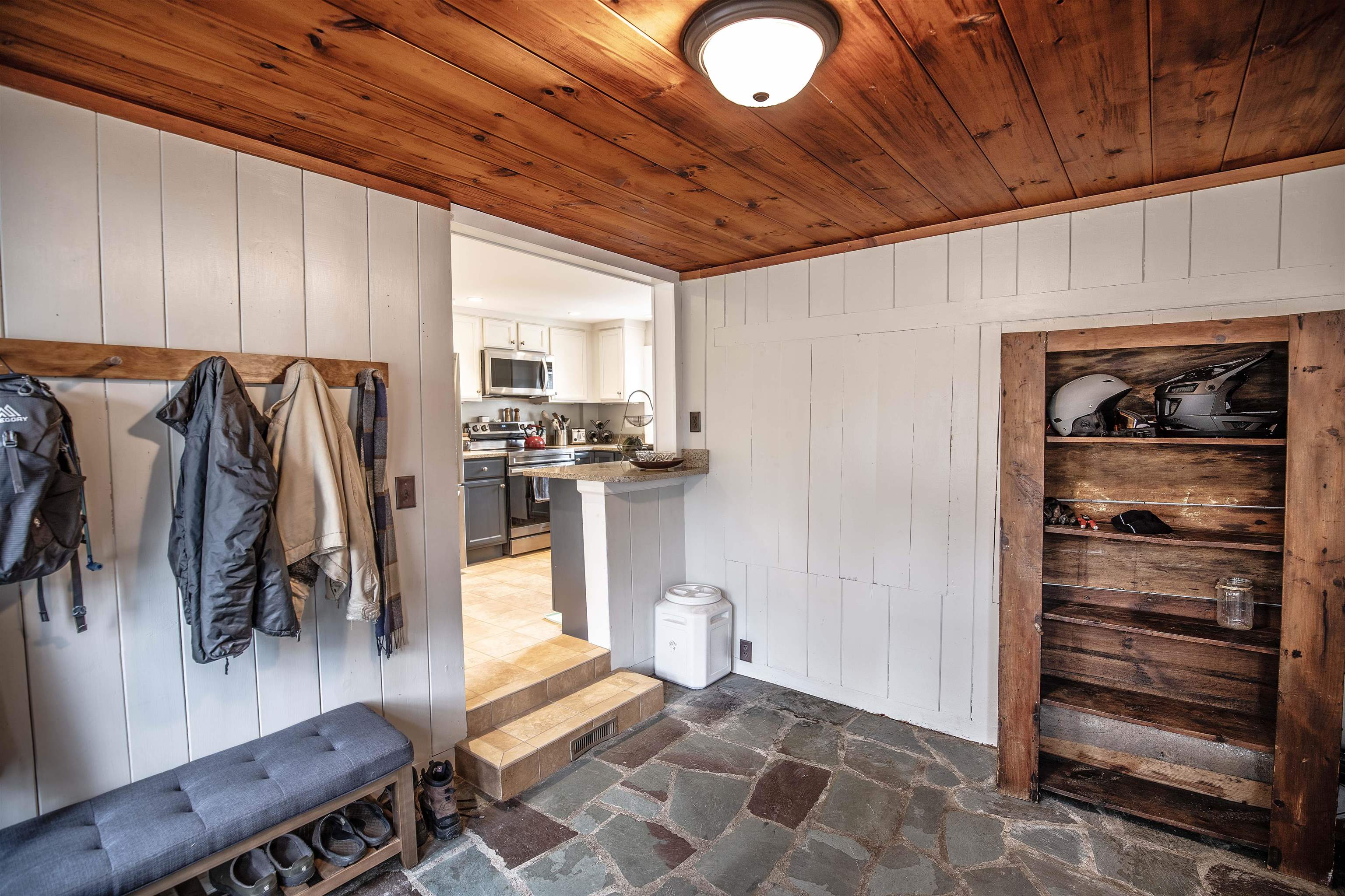 544 Upper Straw Road