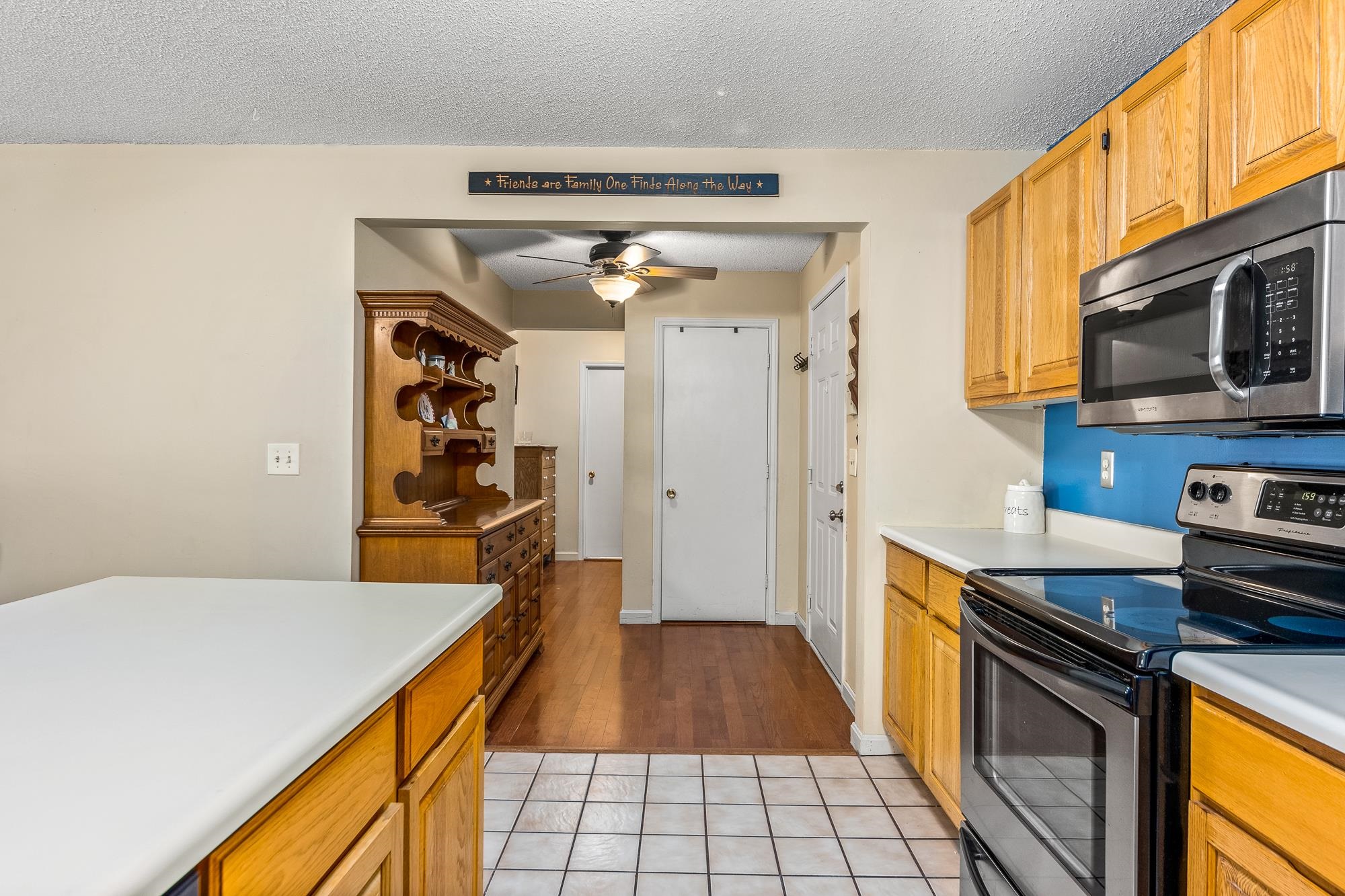 120 Fisherville Road Unit: 103