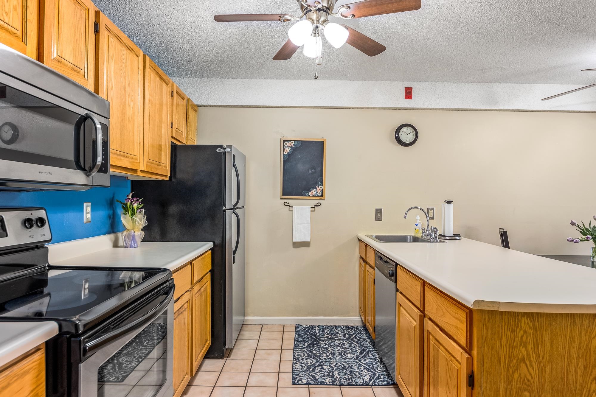120 Fisherville Road Unit: 103