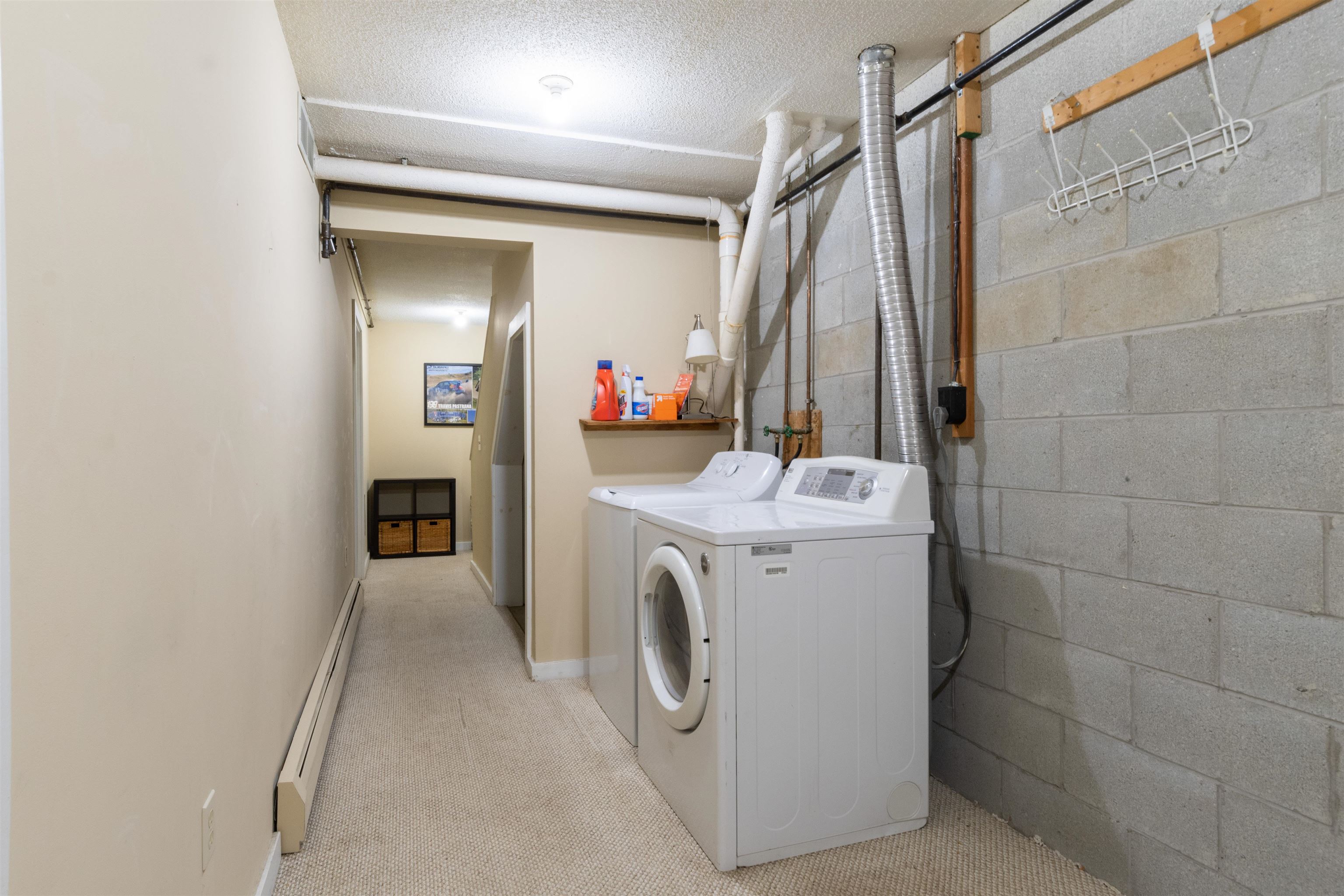 8 Valley West Way Unit: 8