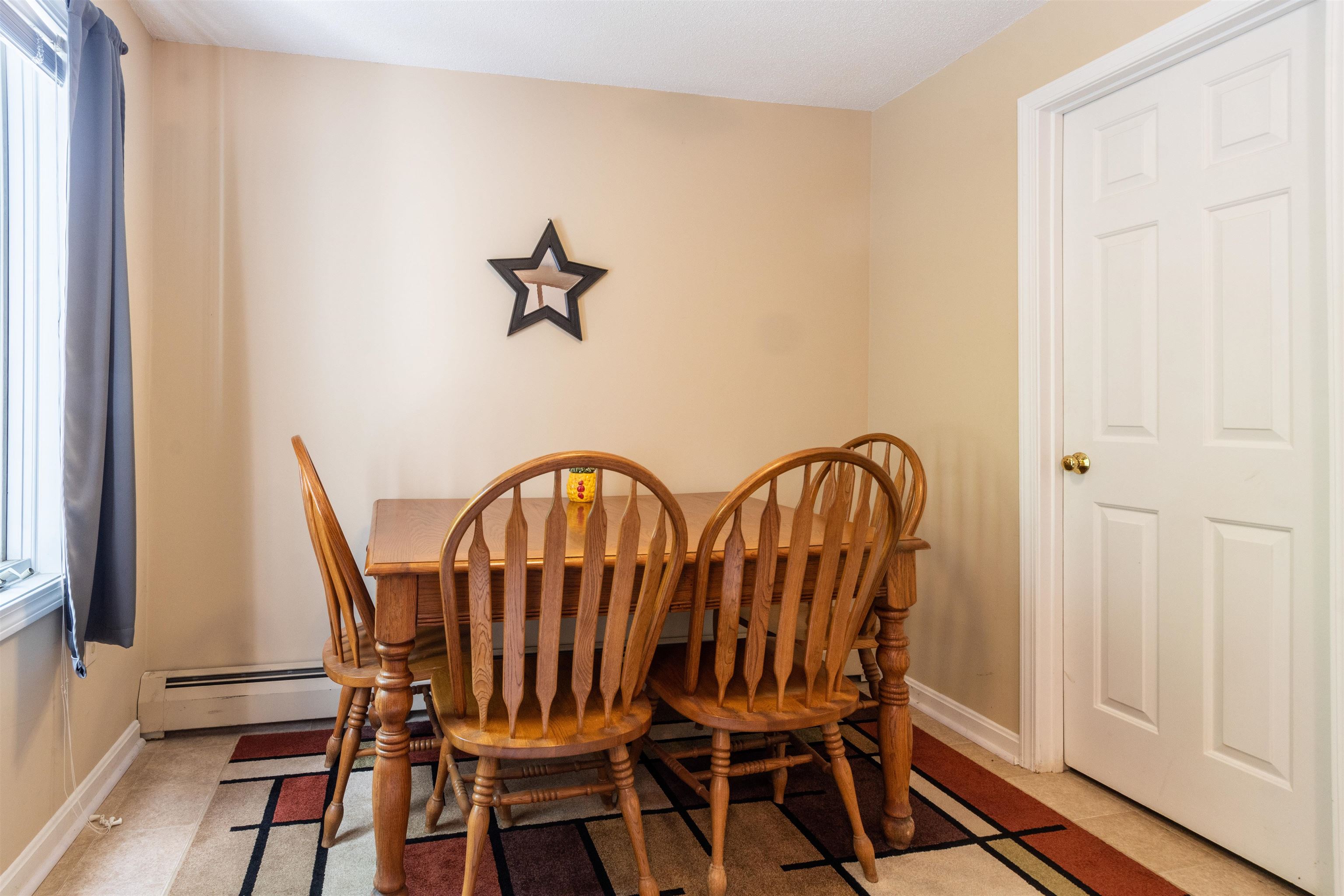 8 Valley West Way Unit: 8