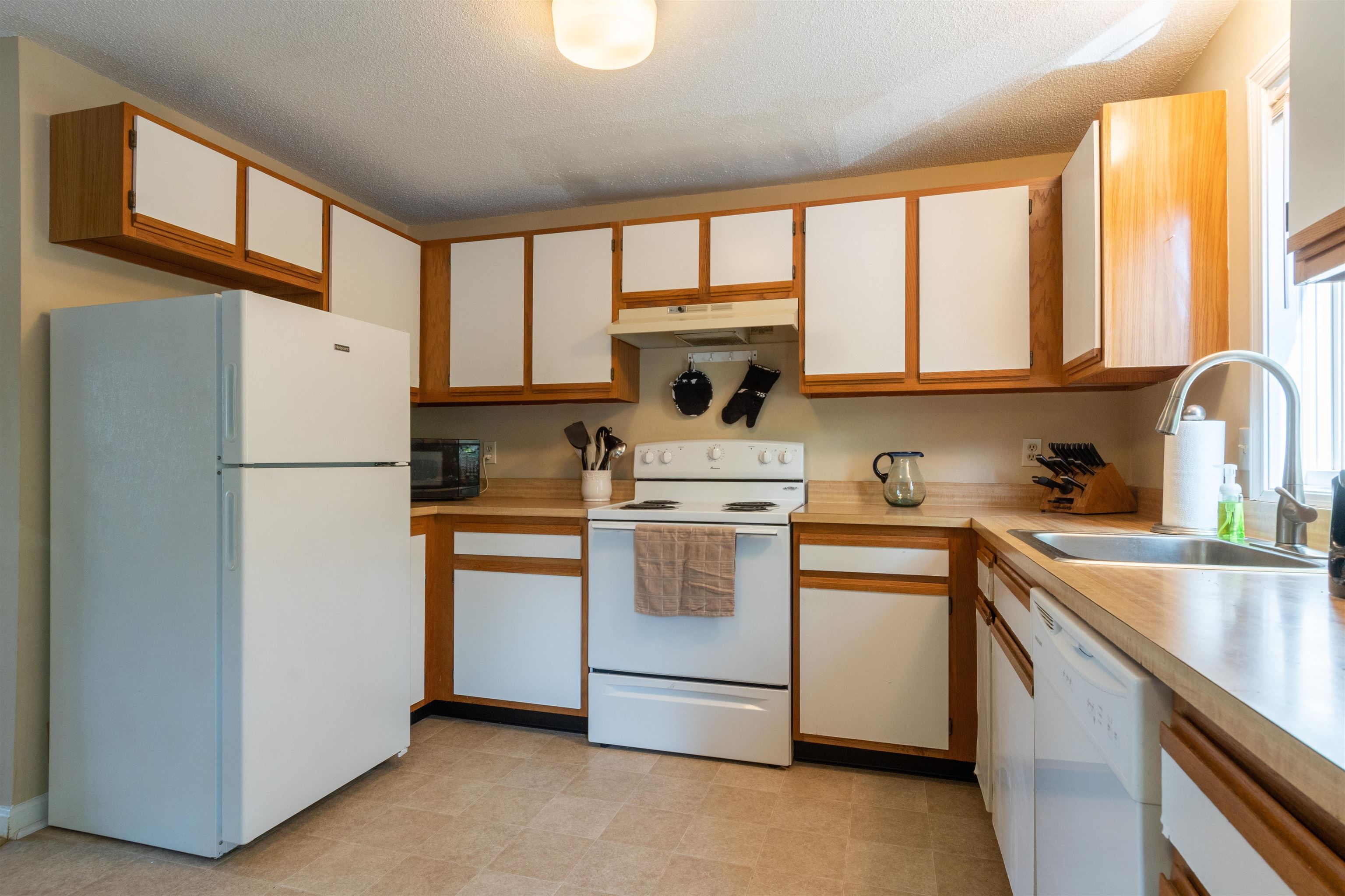 8 Valley West Way Unit: 8