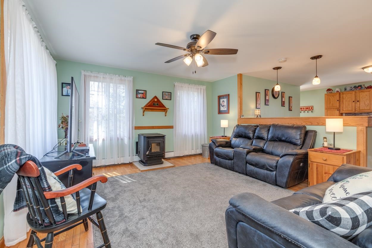 655 Kearsage Mountain Road